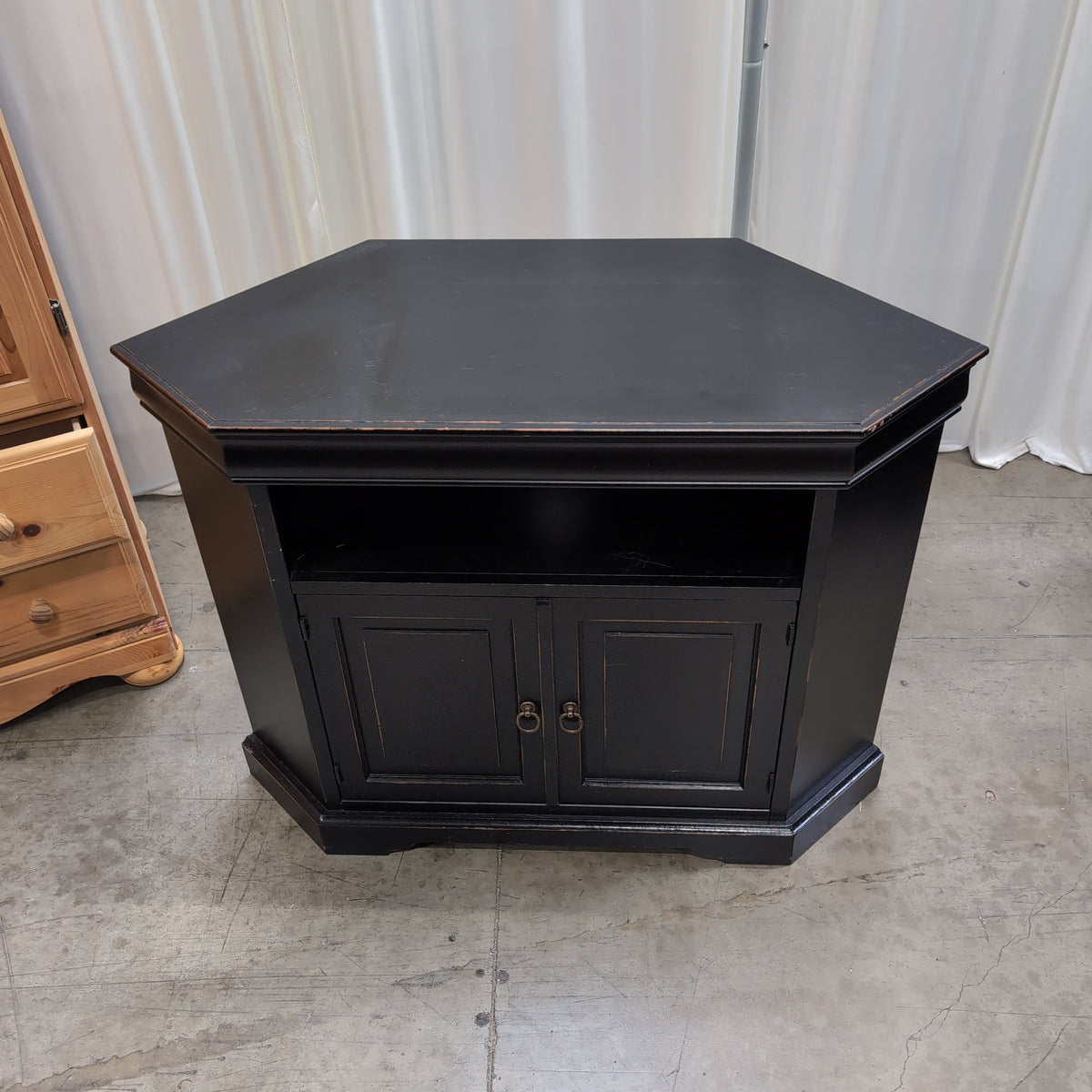Black Corner TV Stand with Cabinet Doors