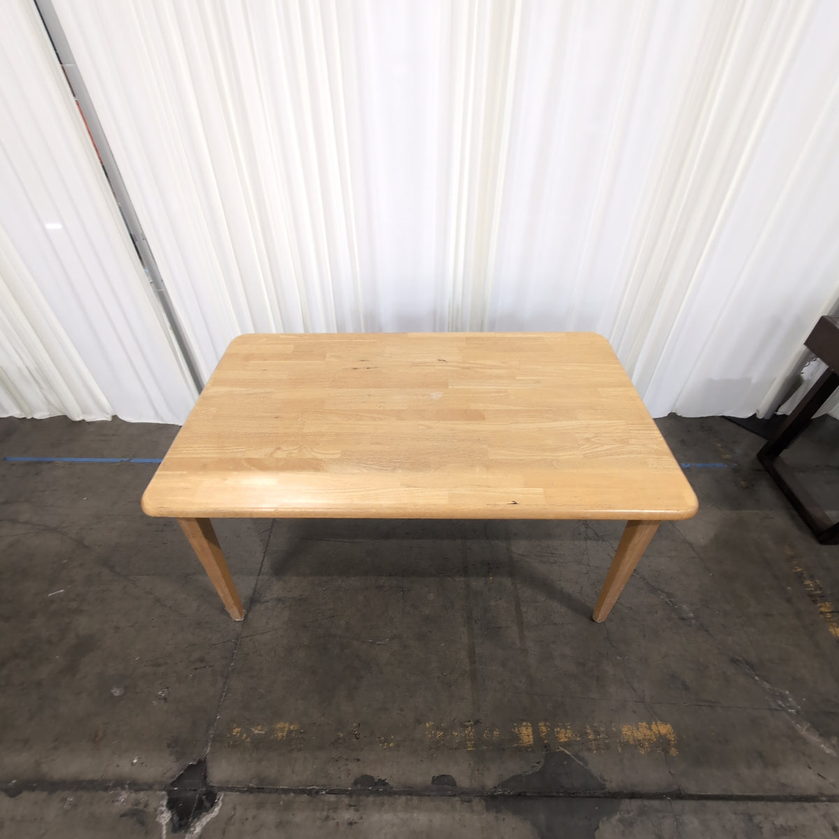 Light Wood Rectangular Dining Table in Natural Finish