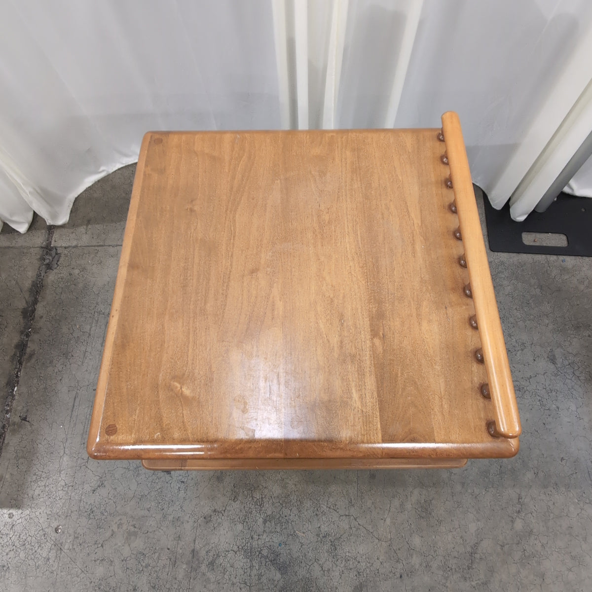 Light Wood Traditional Desk with Spindle Gallery