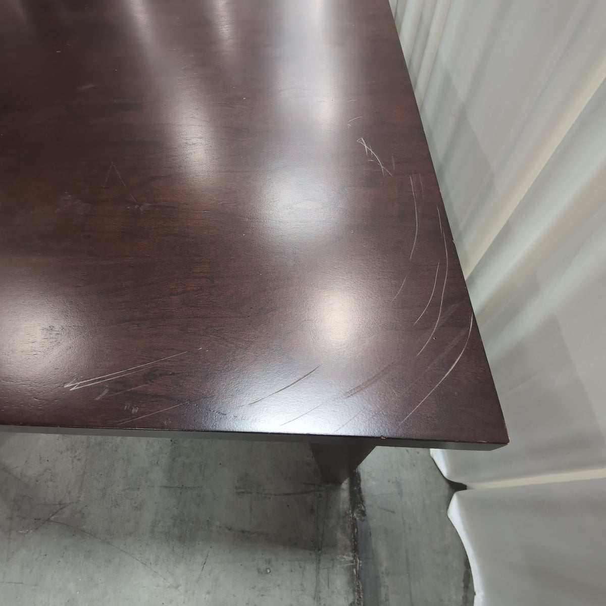 Simple Dark Brown Rectangular Desk in Composite Wood