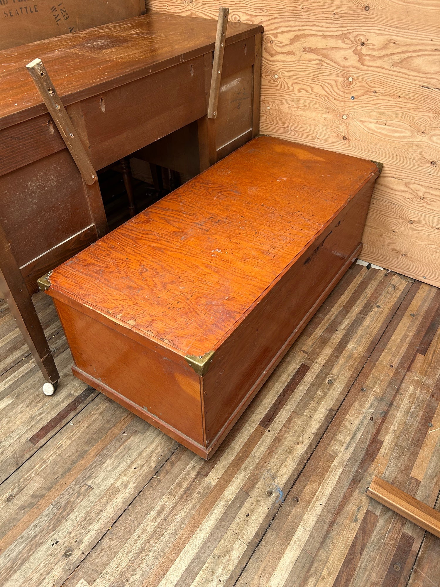 Carmel Brown Wood Trunk