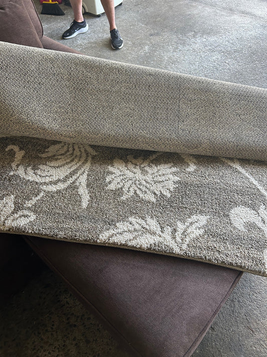 Gray Pattern Rug