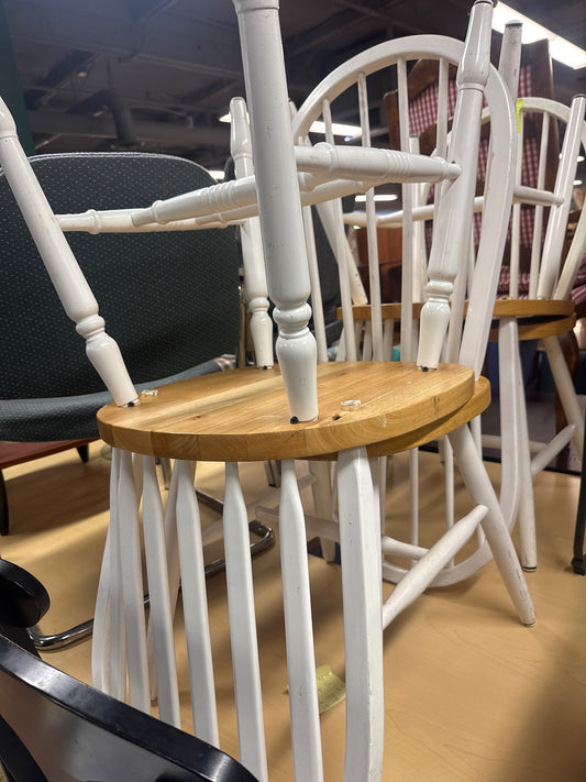 White Spindle-Back Dining Chair with Natural Wood Seat