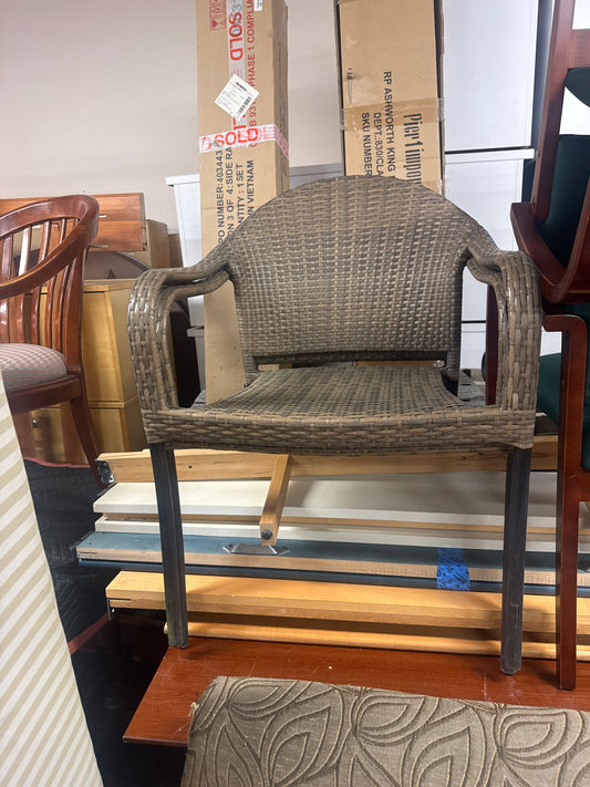 Woven Resin Patio Chair with Curved Back and Arms