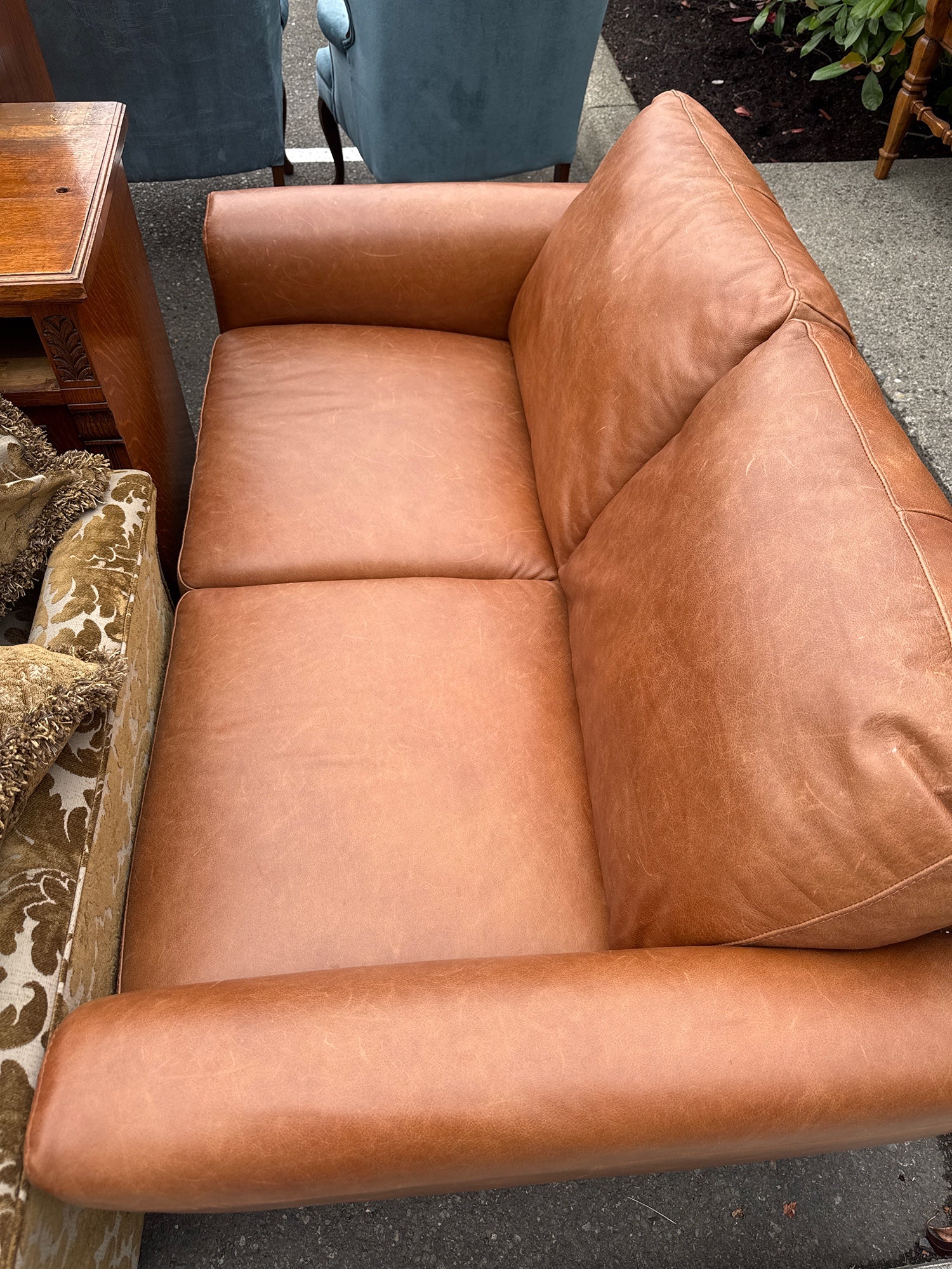 Natuzzi Editions Leather Loveseat – Modern Camel Brown
