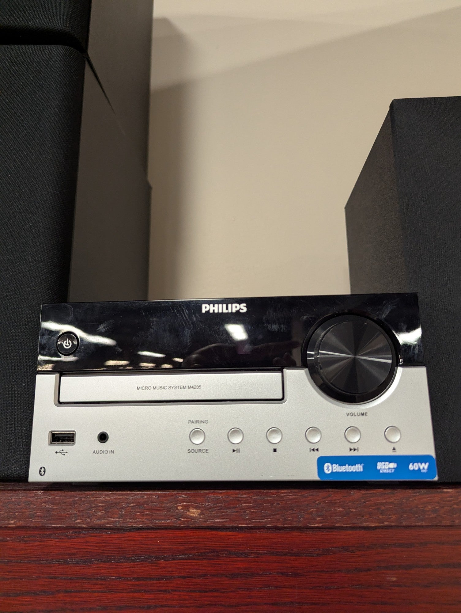 Philips Micro Music System M4205 with Bluetooth and 60W Output