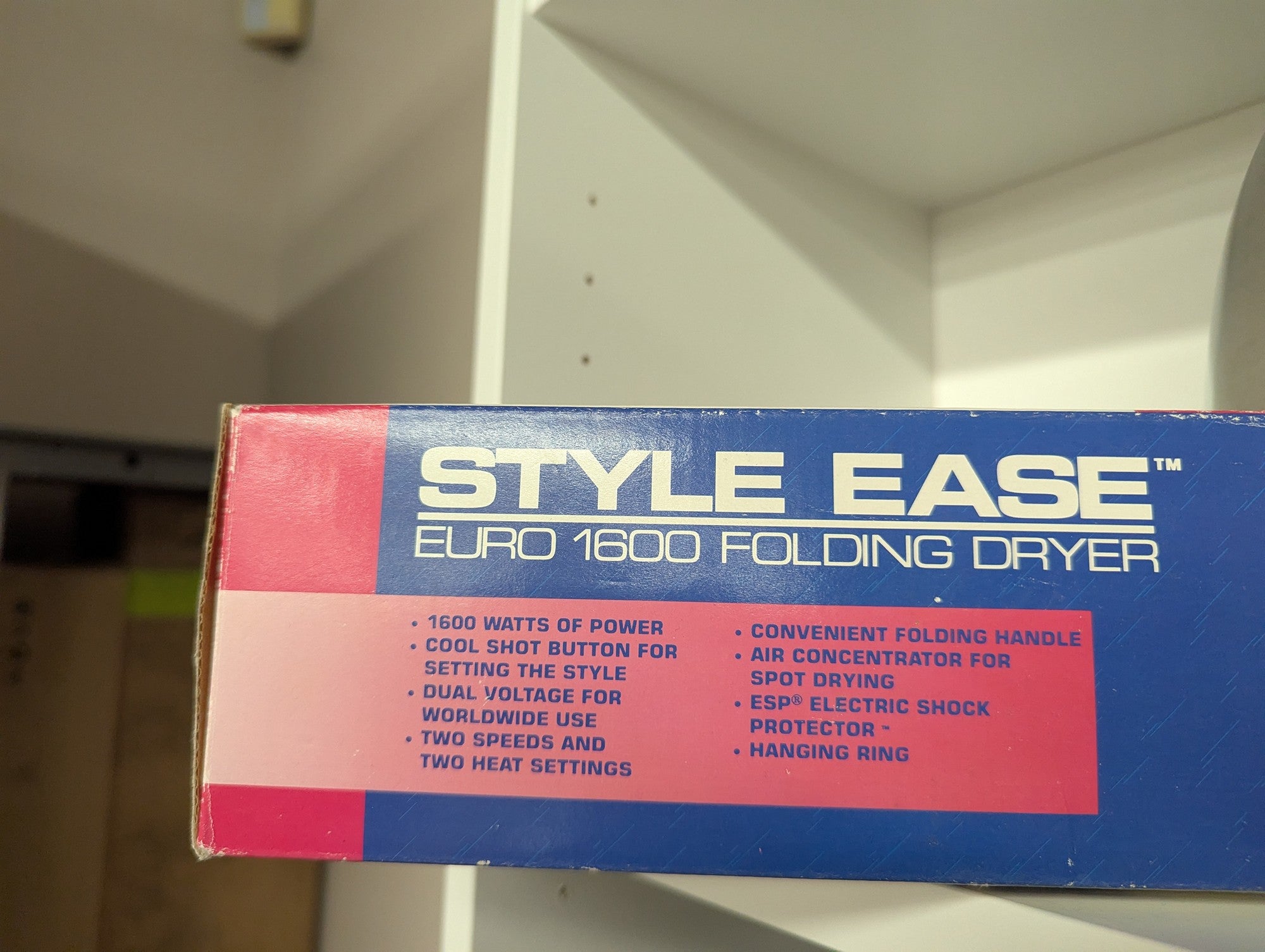 Vintage Style Ease Euro 1600 Folding Hair Dryer