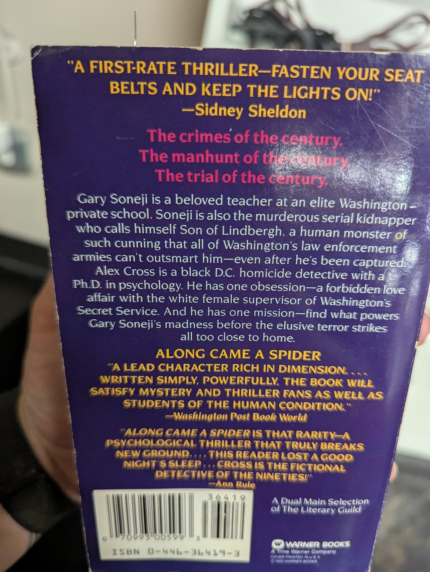 James Patterson's Thrilling Along Came a Spider Paperback