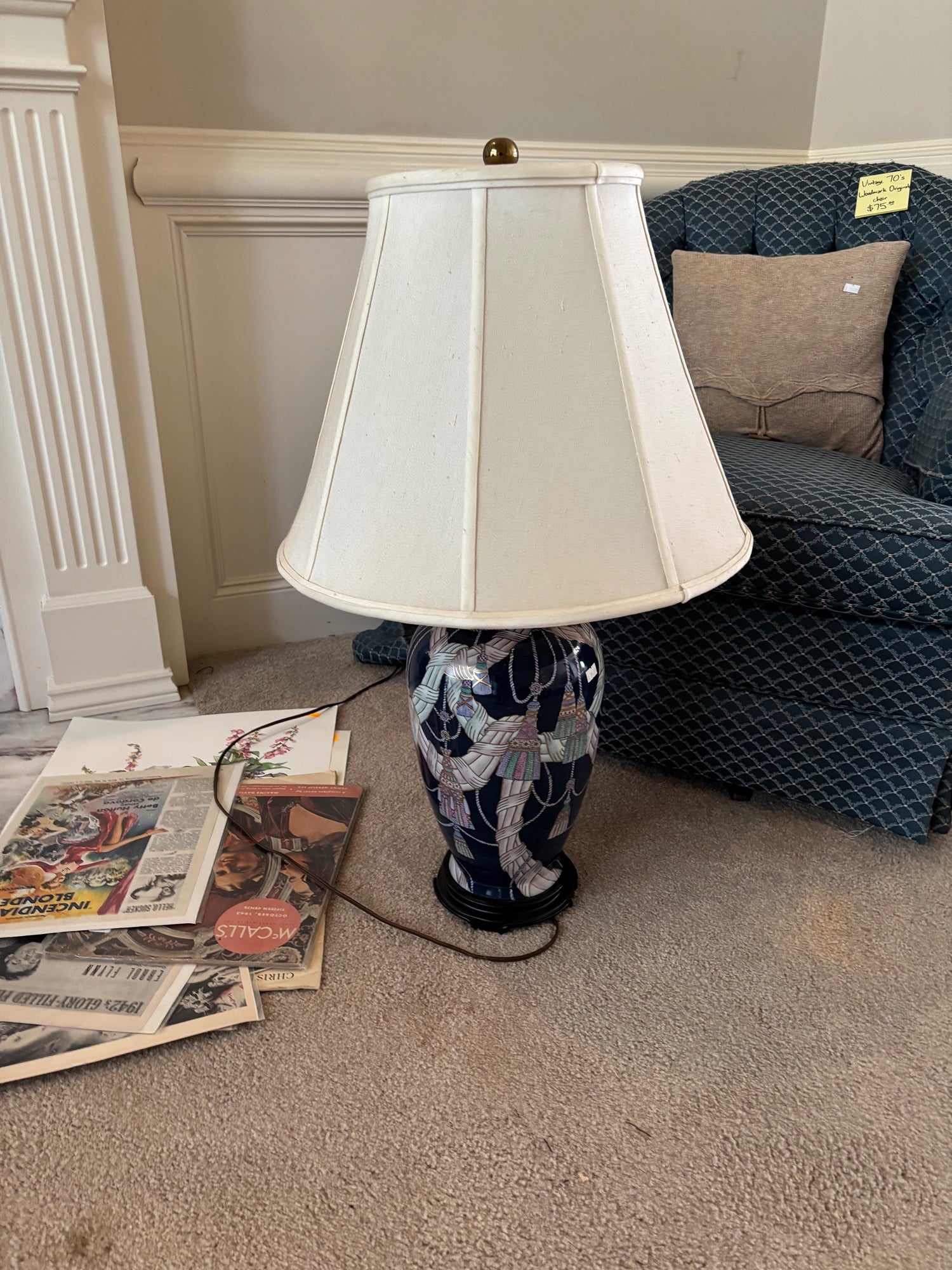 Vintage Porcelain Table Lamp with Off-White Shade