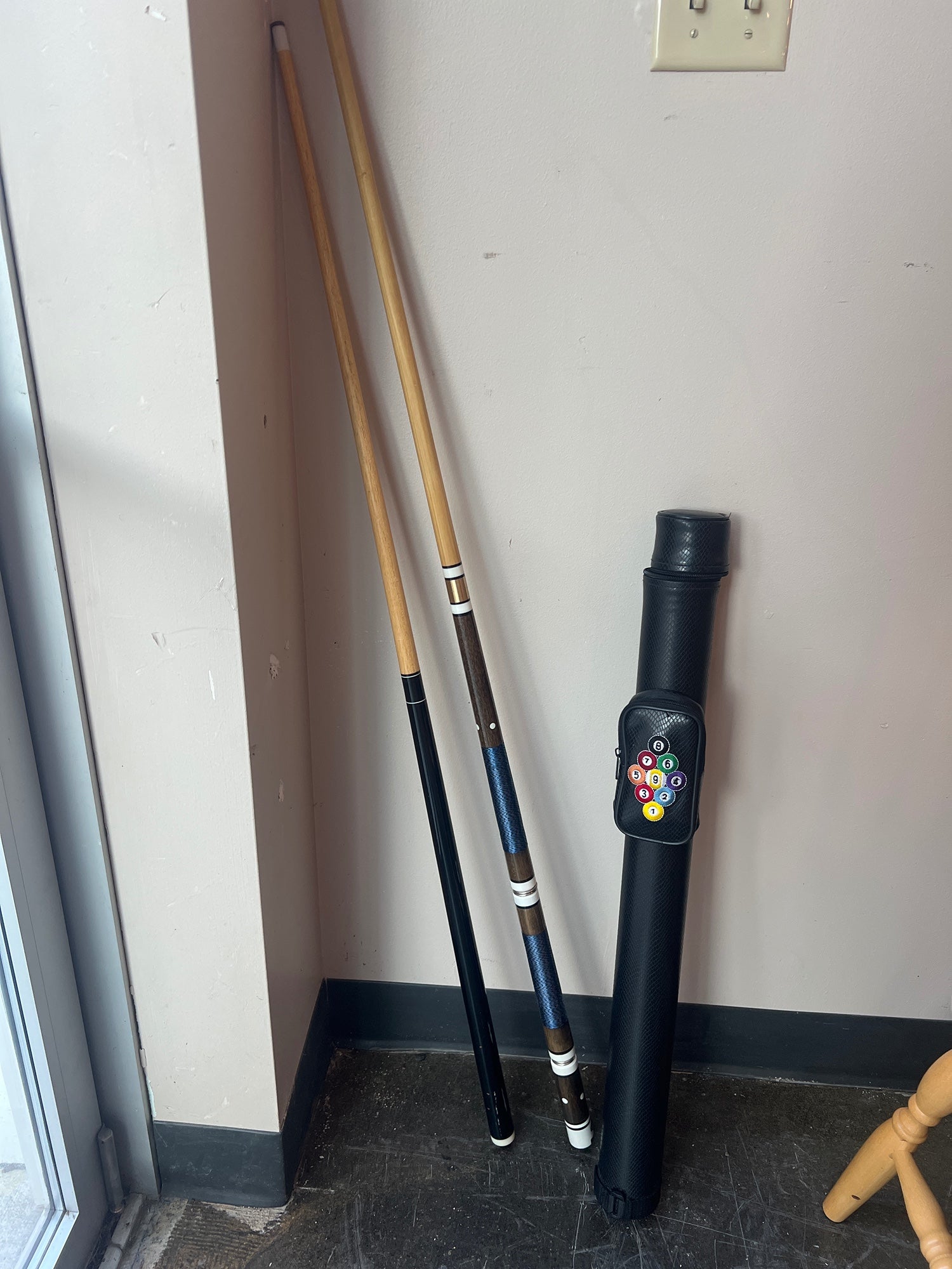 Two-Piece Pool Cue Set with Case