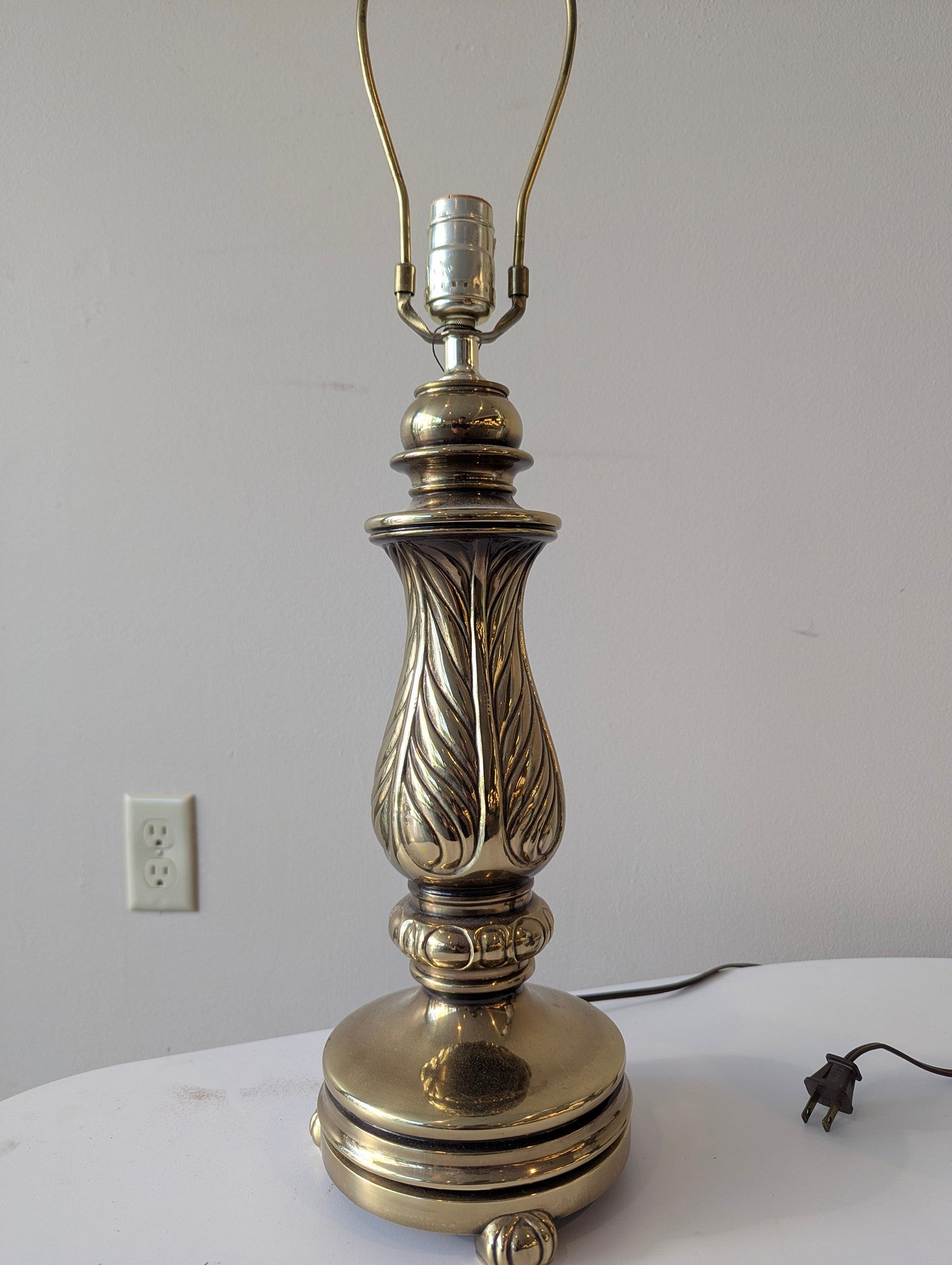 Antique Brass Table Lamp with Leaf Design