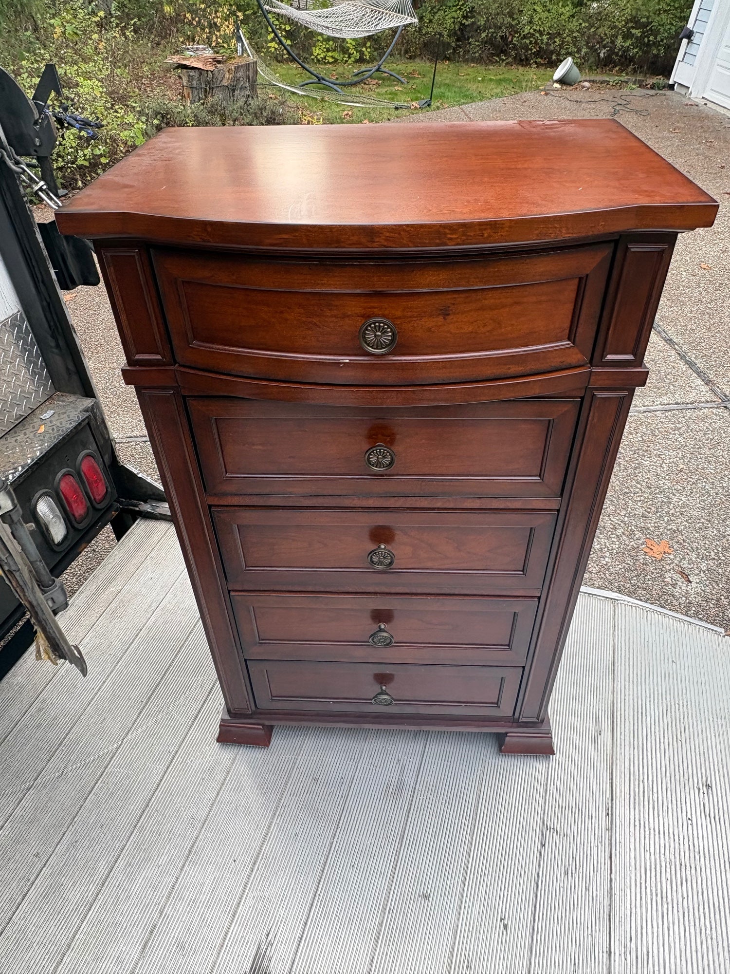Bassett Furniture Industries Cherry Finish Five-Drawer Chest