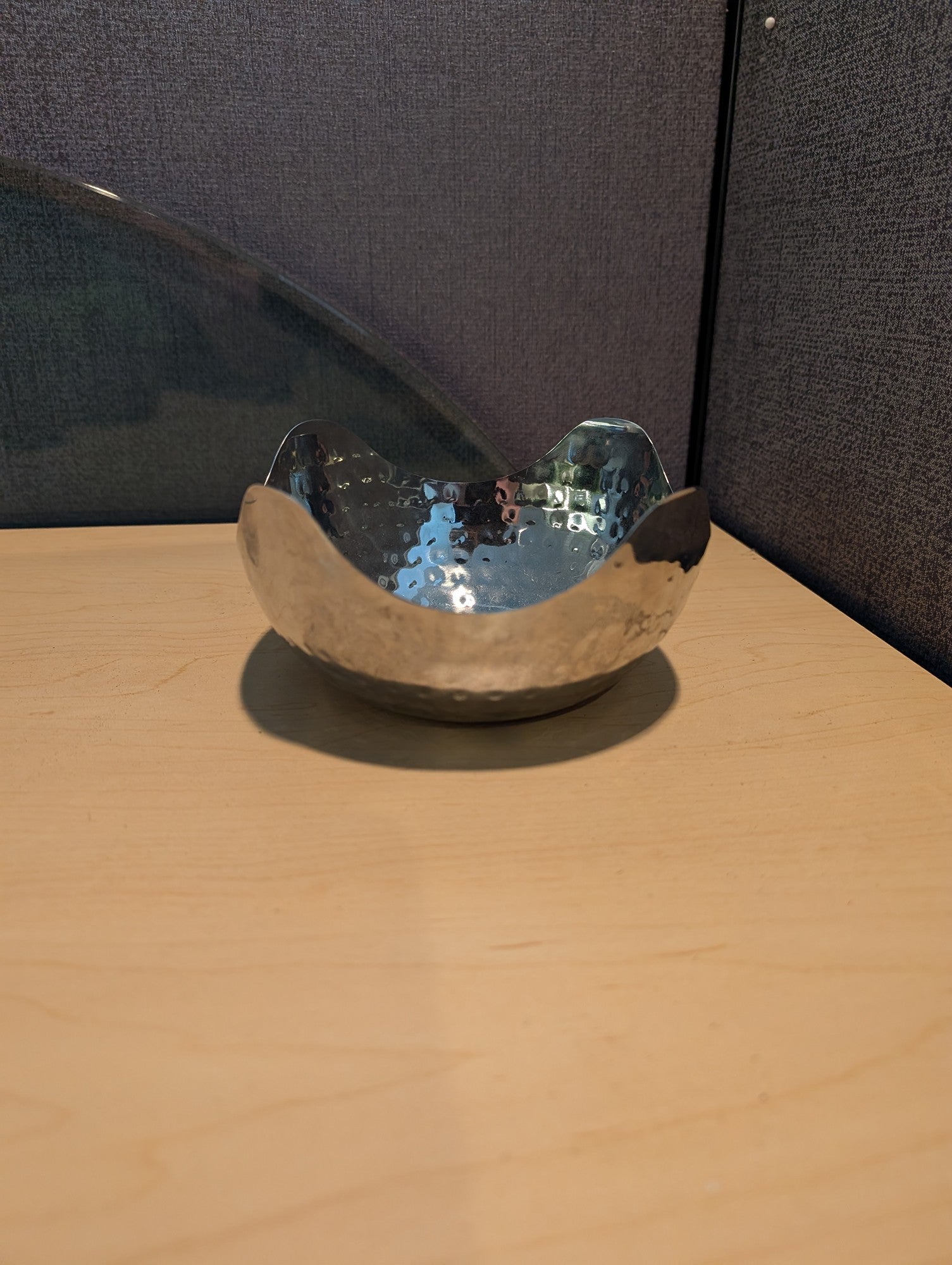 Textured Silver-Tone Metal Wavy Rim Bowl