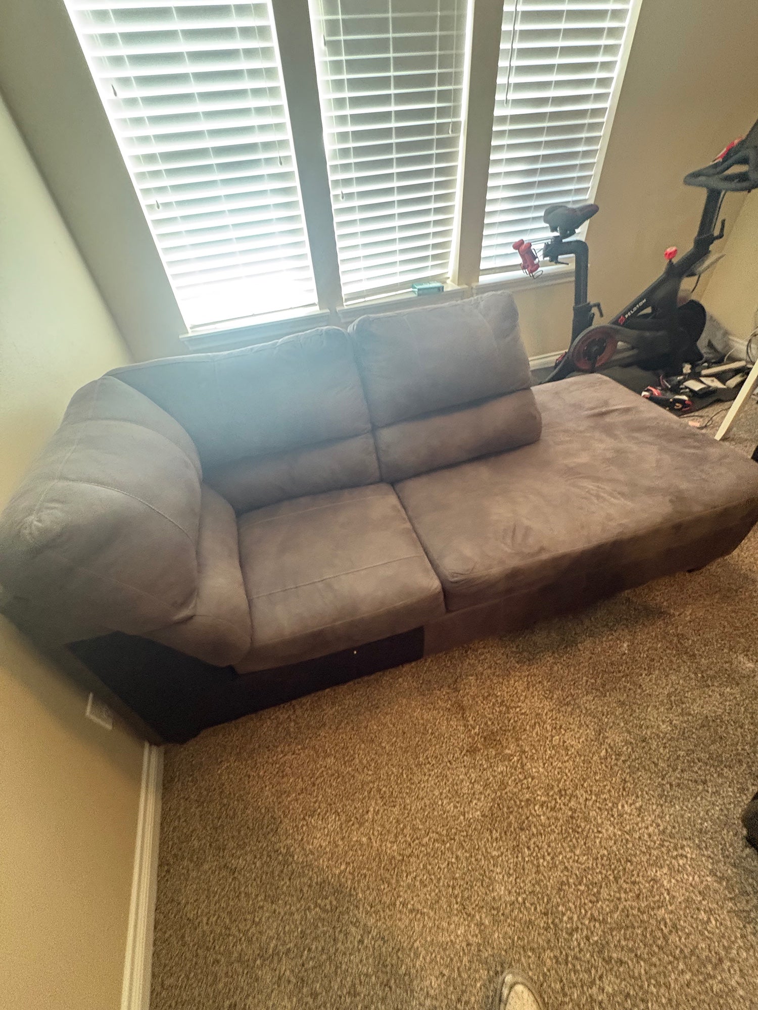 Spacious Taupe Sectional Sofa with Integrated Chaise