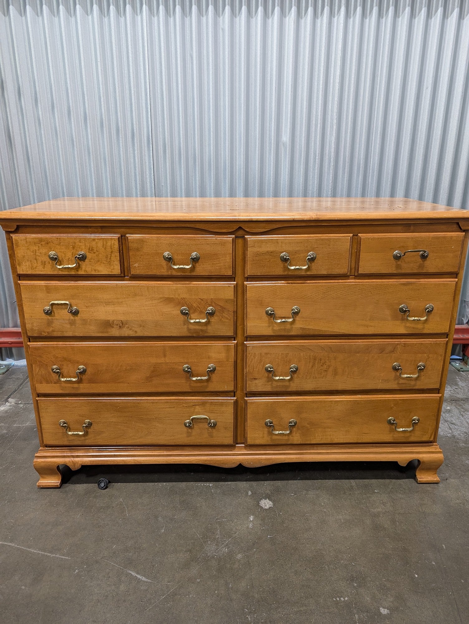 Ten- Drawer Maple Wood Dresser