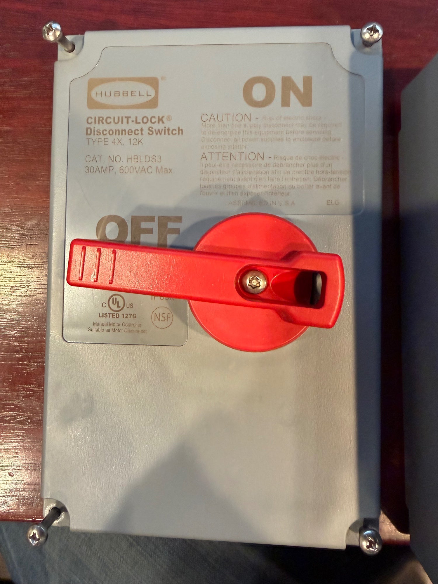 Circuit Lock Disconnect Switch - Type 4X 12K - HBLDS3 30 AMP - MISSING 1 SCREW (New - Opened Box)