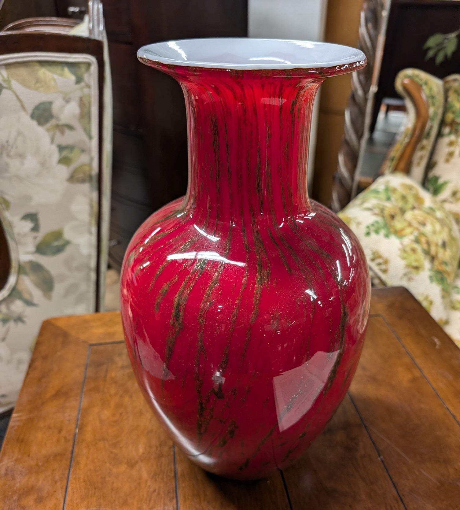 Vibrant Red Art Glass Vase with Streaked Design