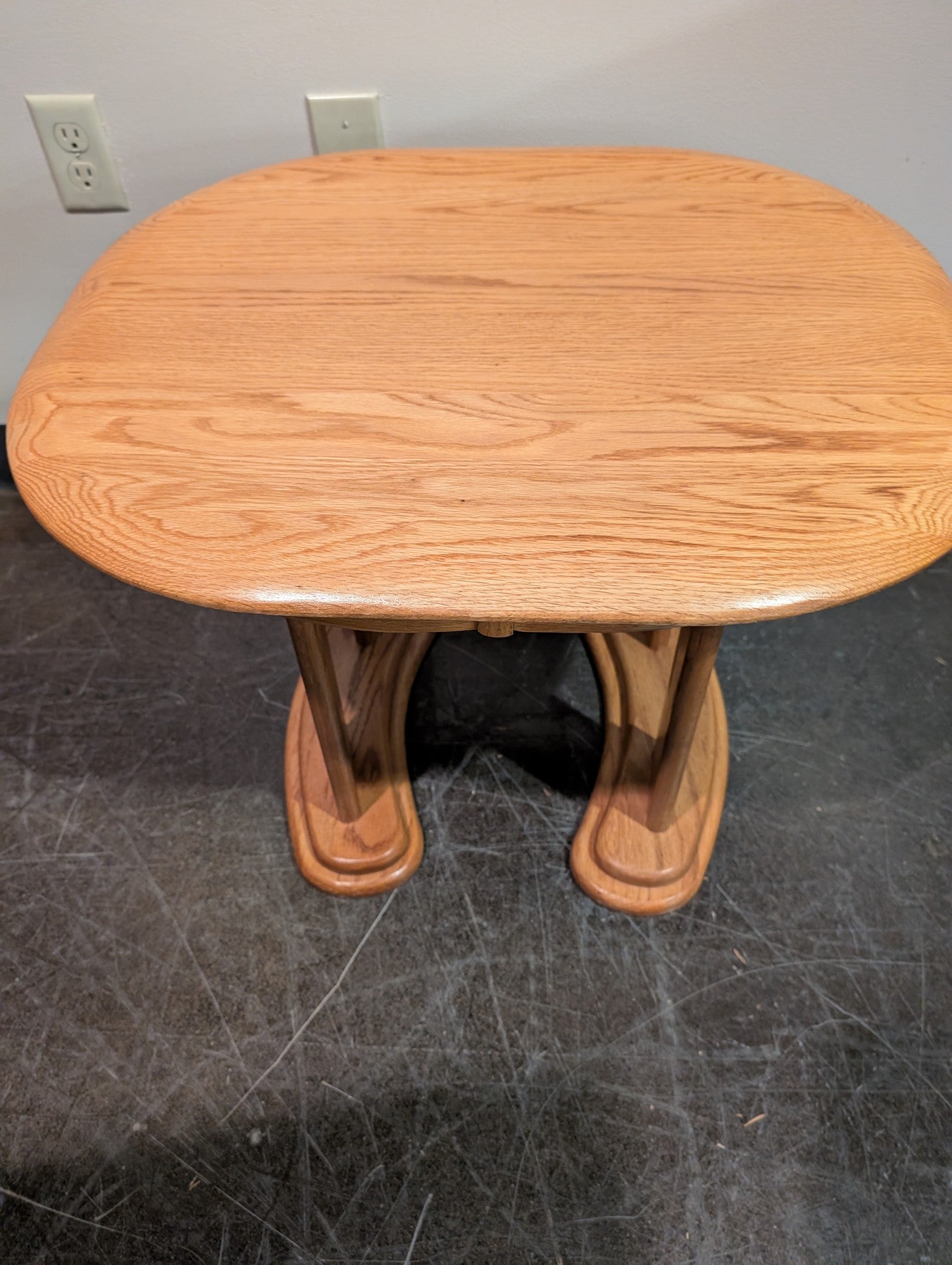 Oval Wood Accent Table with Curved Pedestal Base
