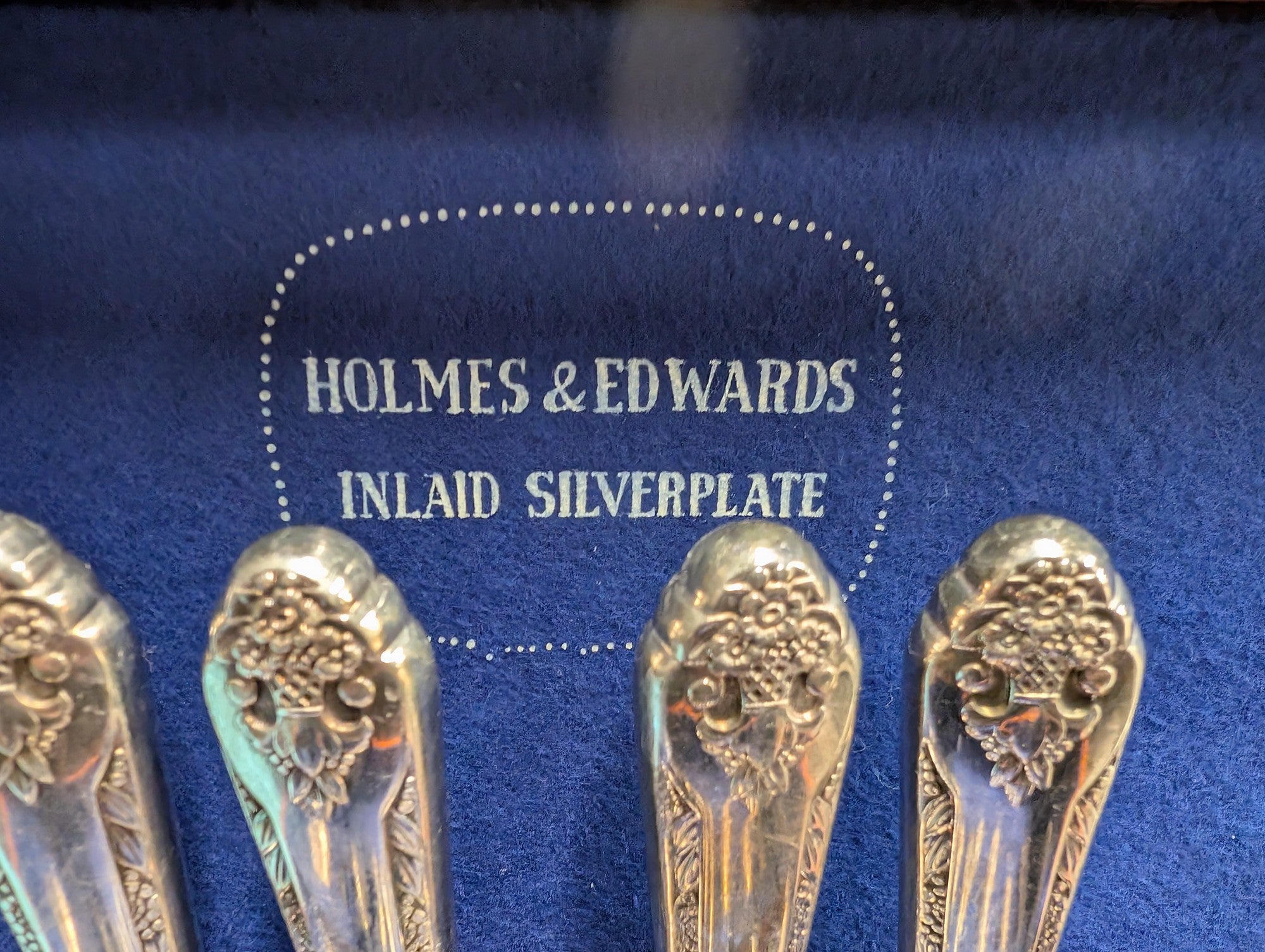 Vintage Holmes & Edwards Ornate Inlaid Silverplate Flatware Cutlery Set