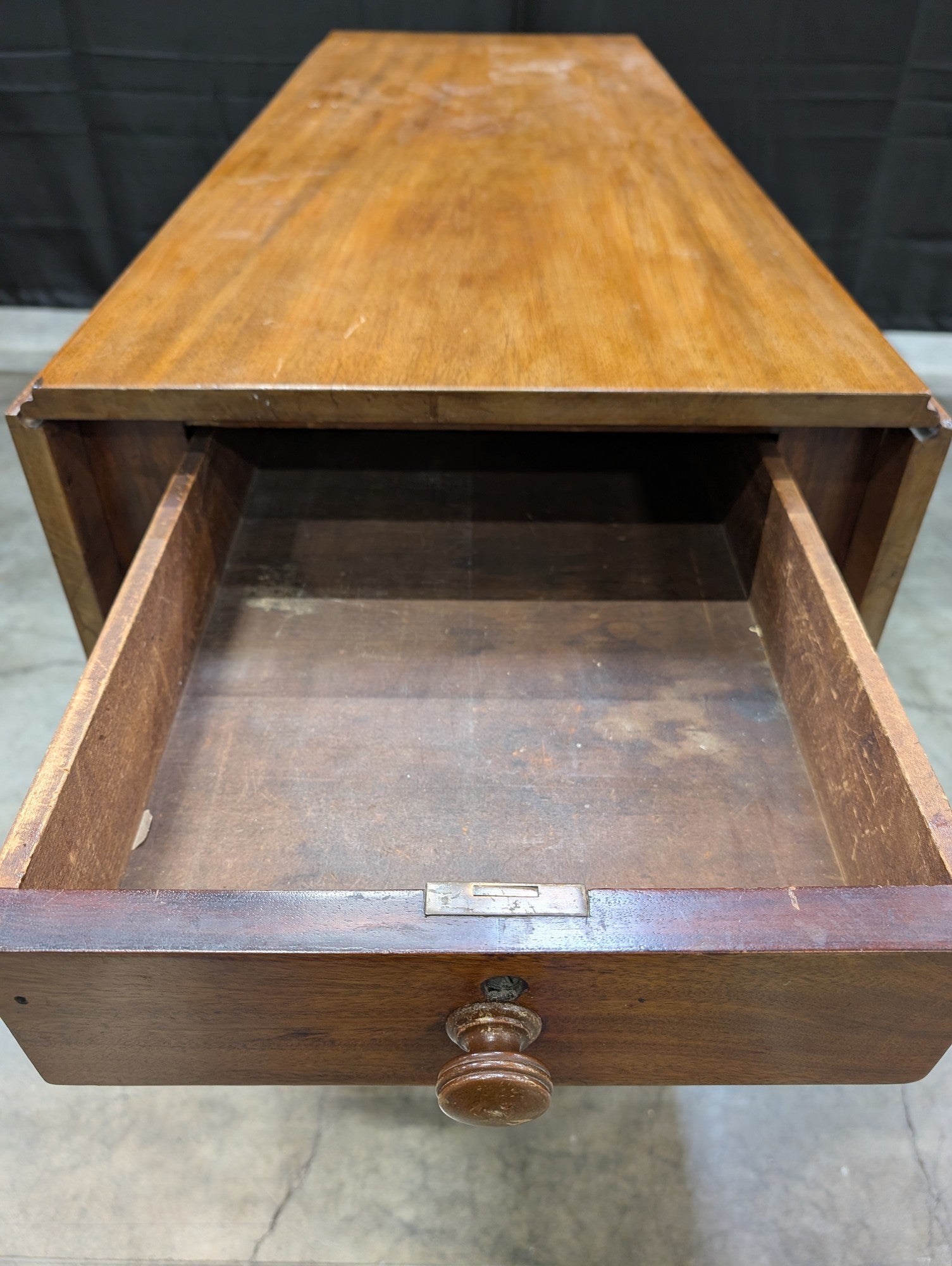 Vintage Style Wood Drop Leaf Accent Table with Drawer