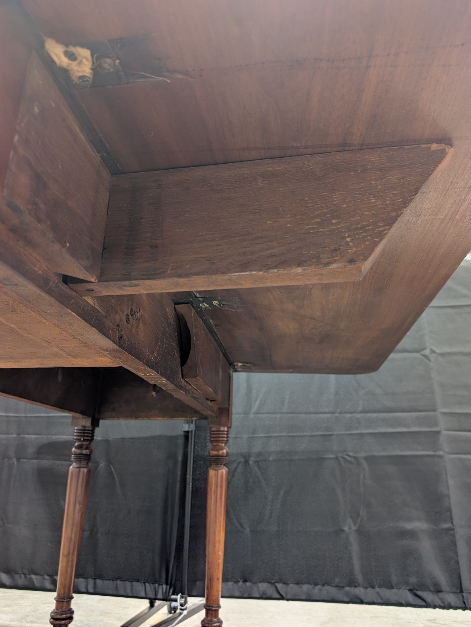 Vintage Style Wood Drop Leaf Accent Table with Drawer