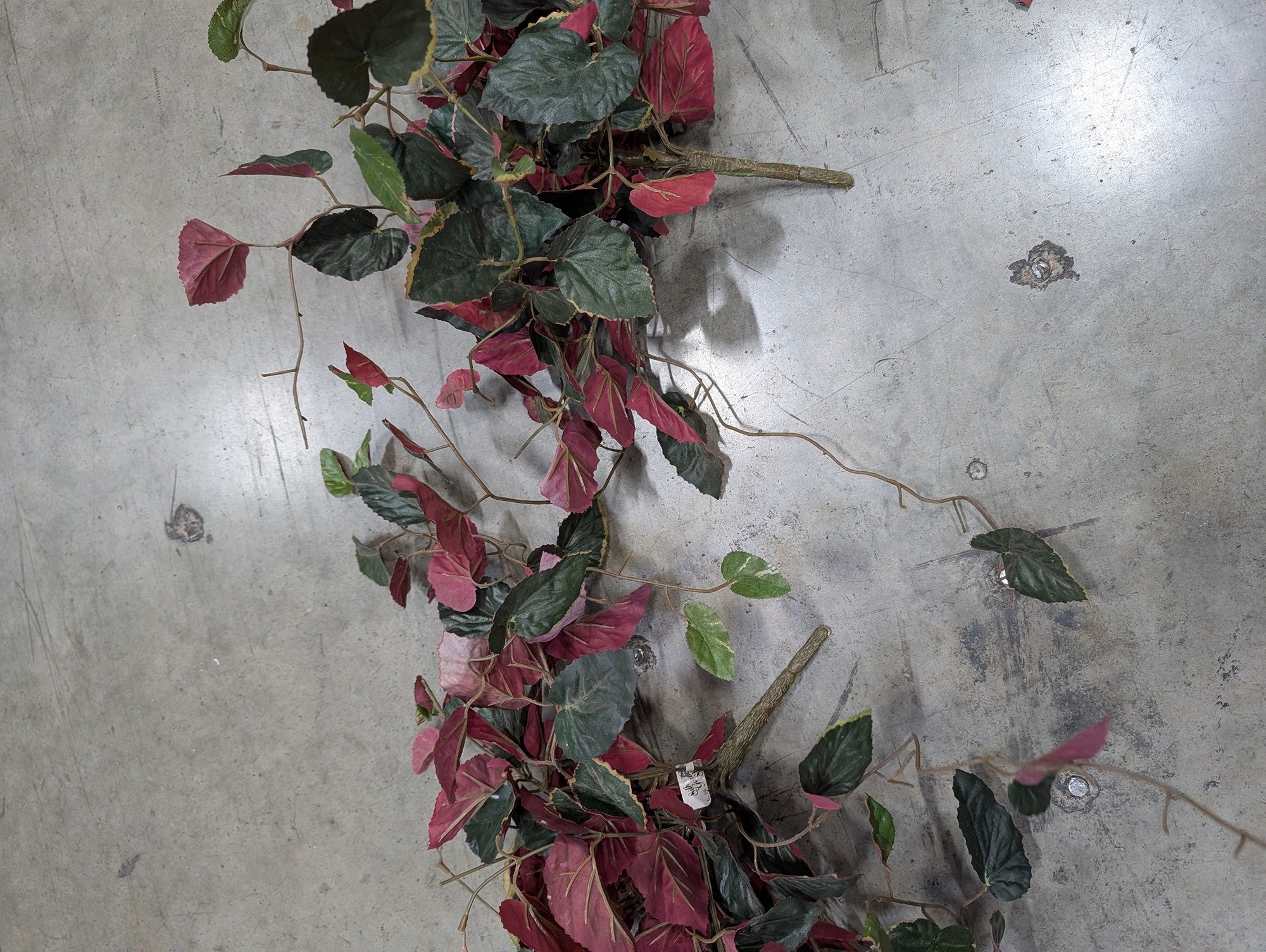 Vibrant Artificial Syngonium Garland Vine - Green & Pink Variegated Leaves
