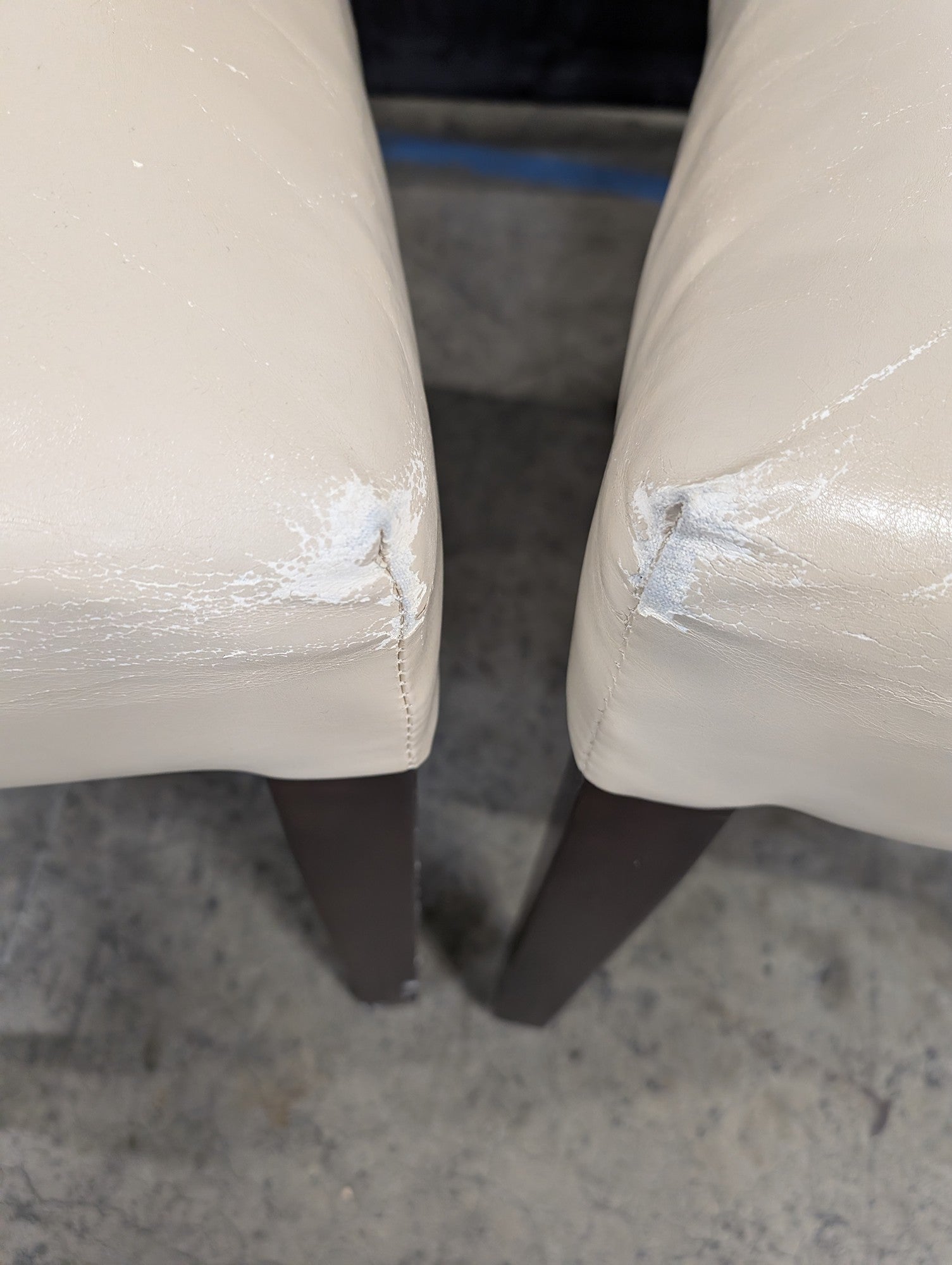 PairCream Faux Leather Button Tufted Dining Chairs