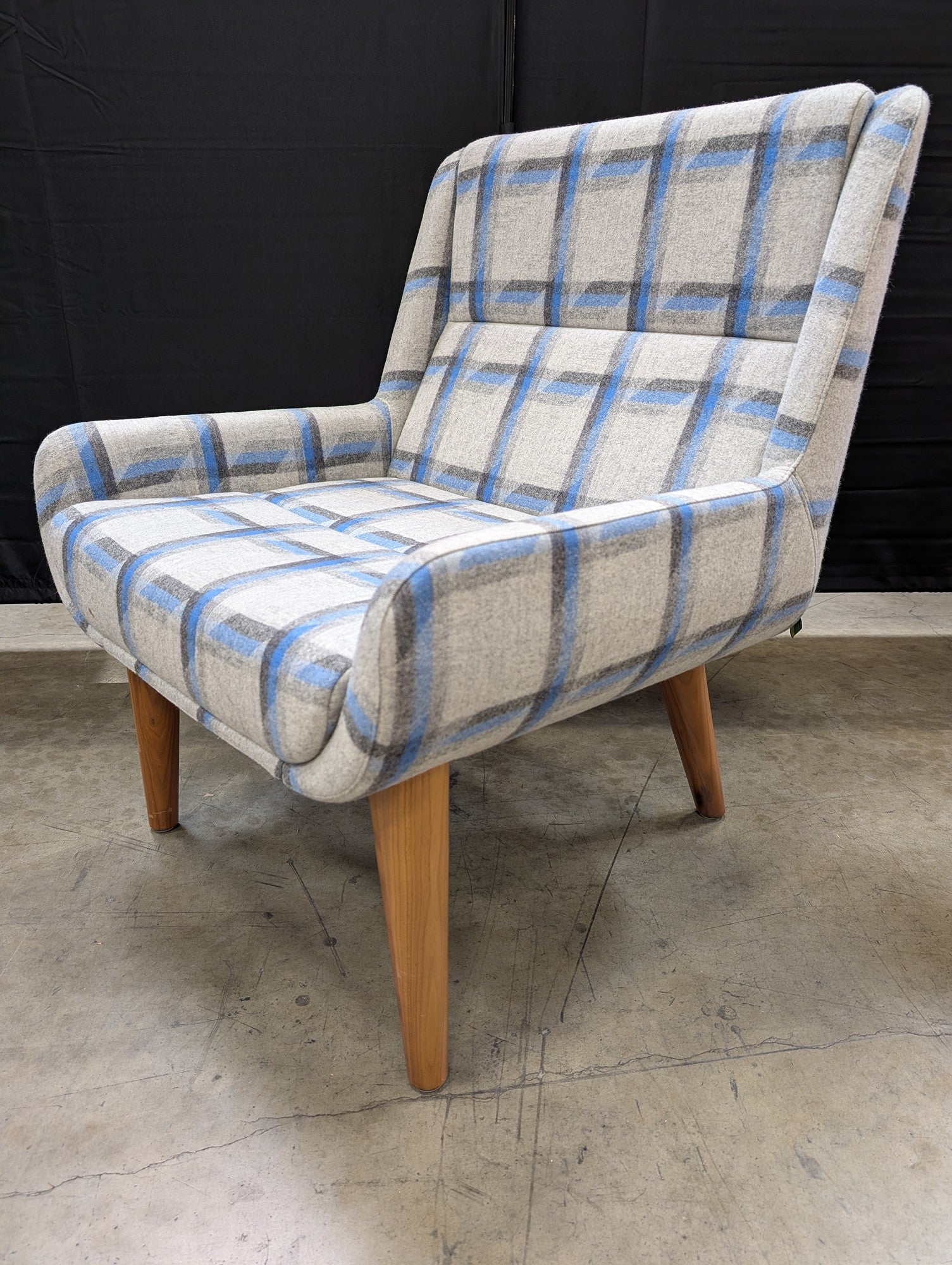 Naughtone High-Back Plaid Upholstered Armchair with Tapered Wood Legs