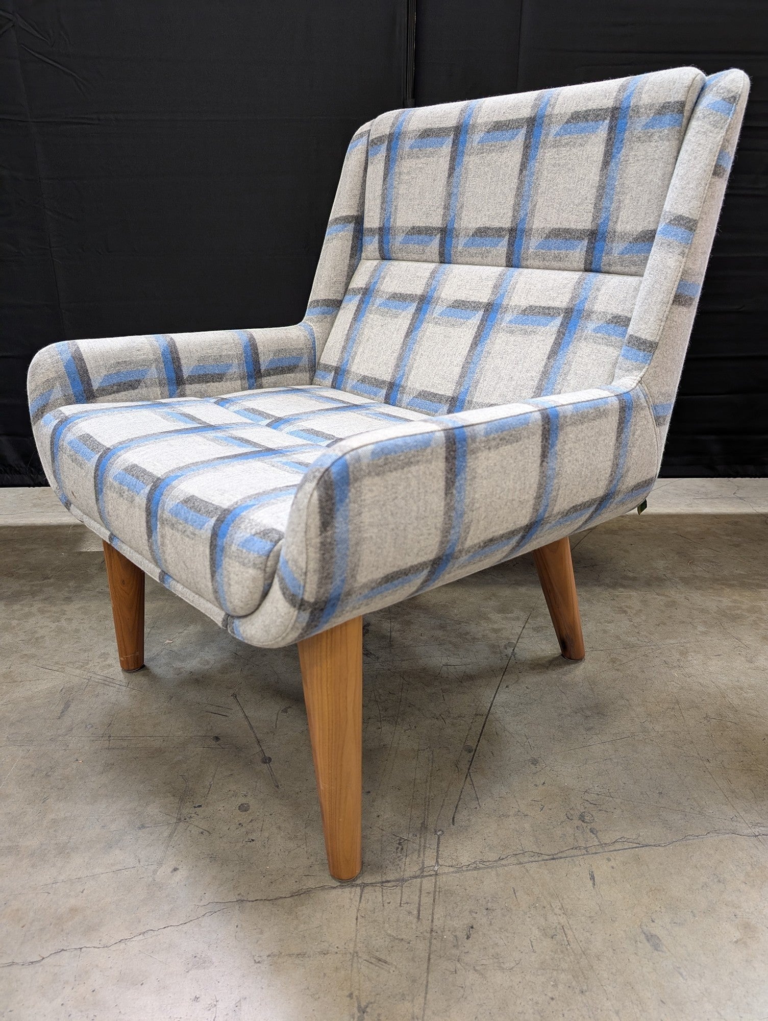 Naughtone High-Back Plaid Upholstered Armchair with Tapered Wood Legs