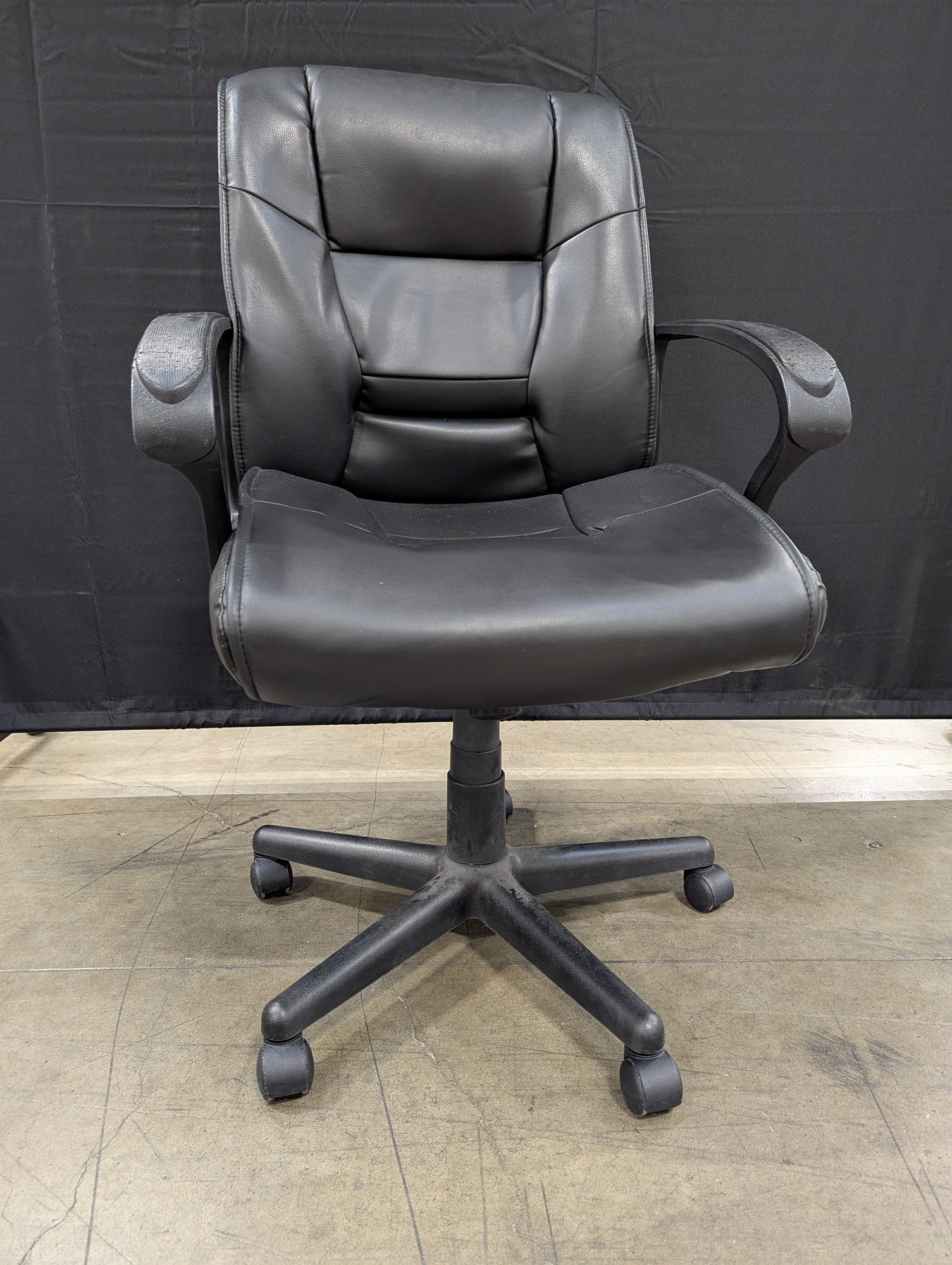 Comfortable Black Faux Leather Adjustable Swivel Office Chair