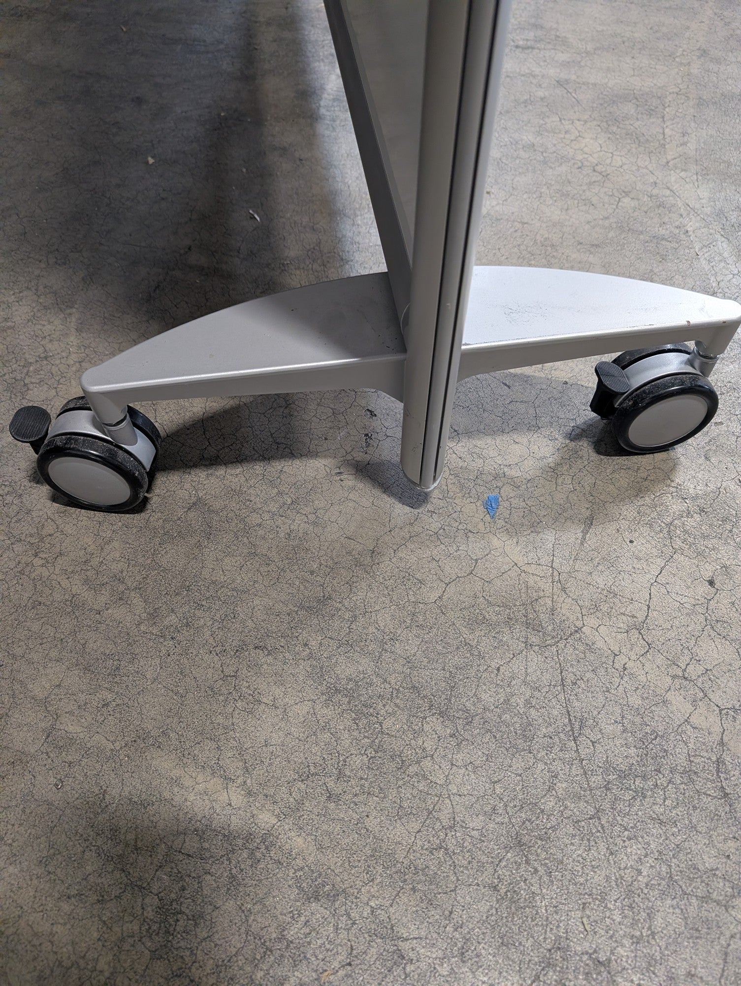 Mobile Whiteboard Room Divider with Rolling Casters