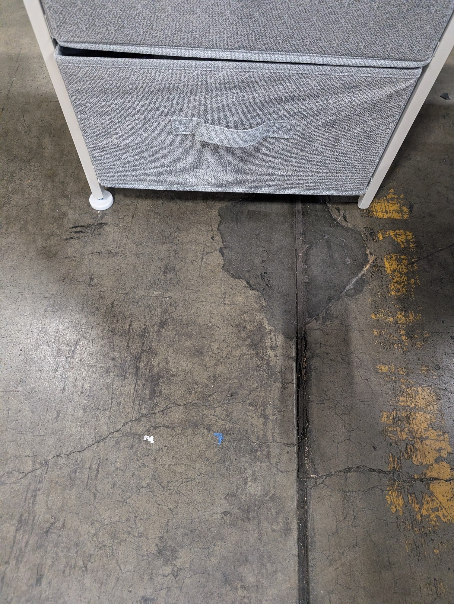 White Frame Four-Drawer Grey Fabric Storage Organizer