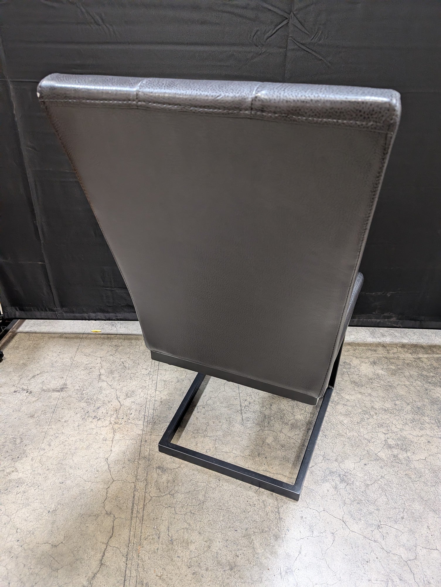 Contemporary Tufted Upholstered Dining Chair with Sled Base
