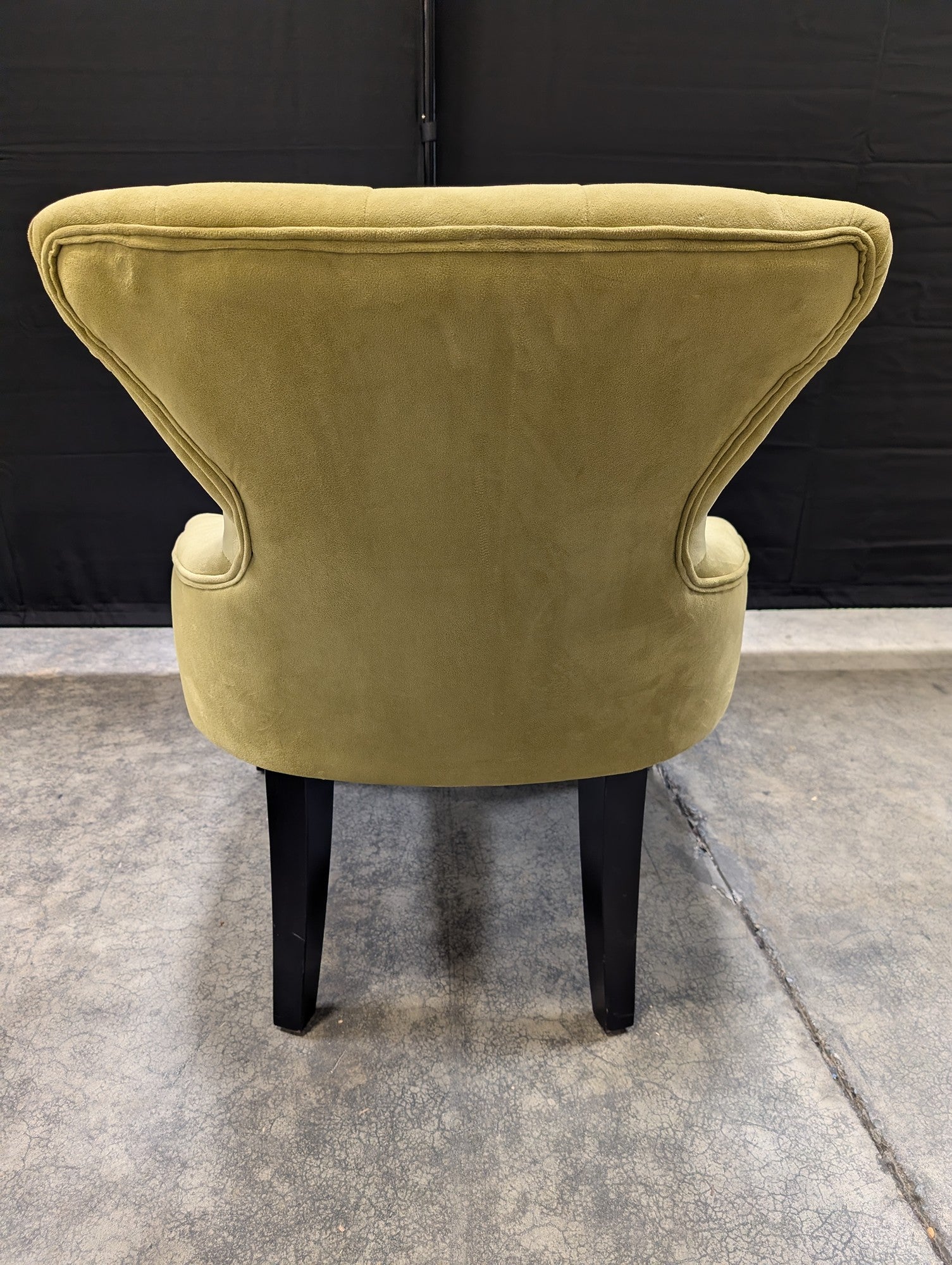 OFFICE STAR PRODUCTS Chartreuse Tufted Upholstered Accent Chair