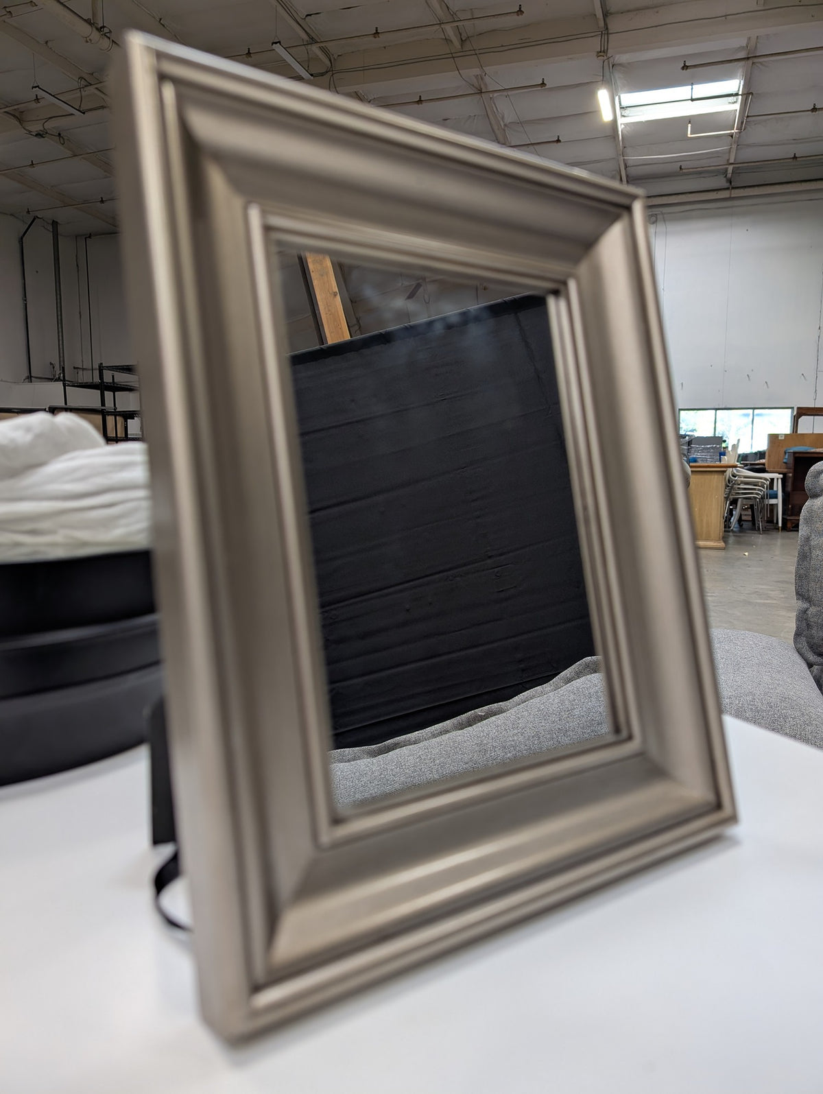 Versatile Rectangular Picture Frame with Stepped Profile