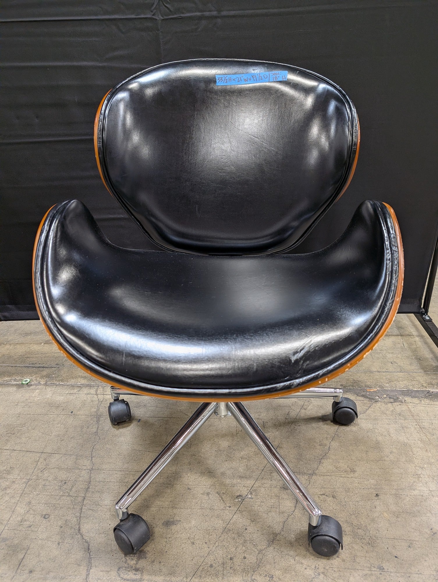 Modern Swivel Office Chair with Black Upholstery and Bentwood Frame