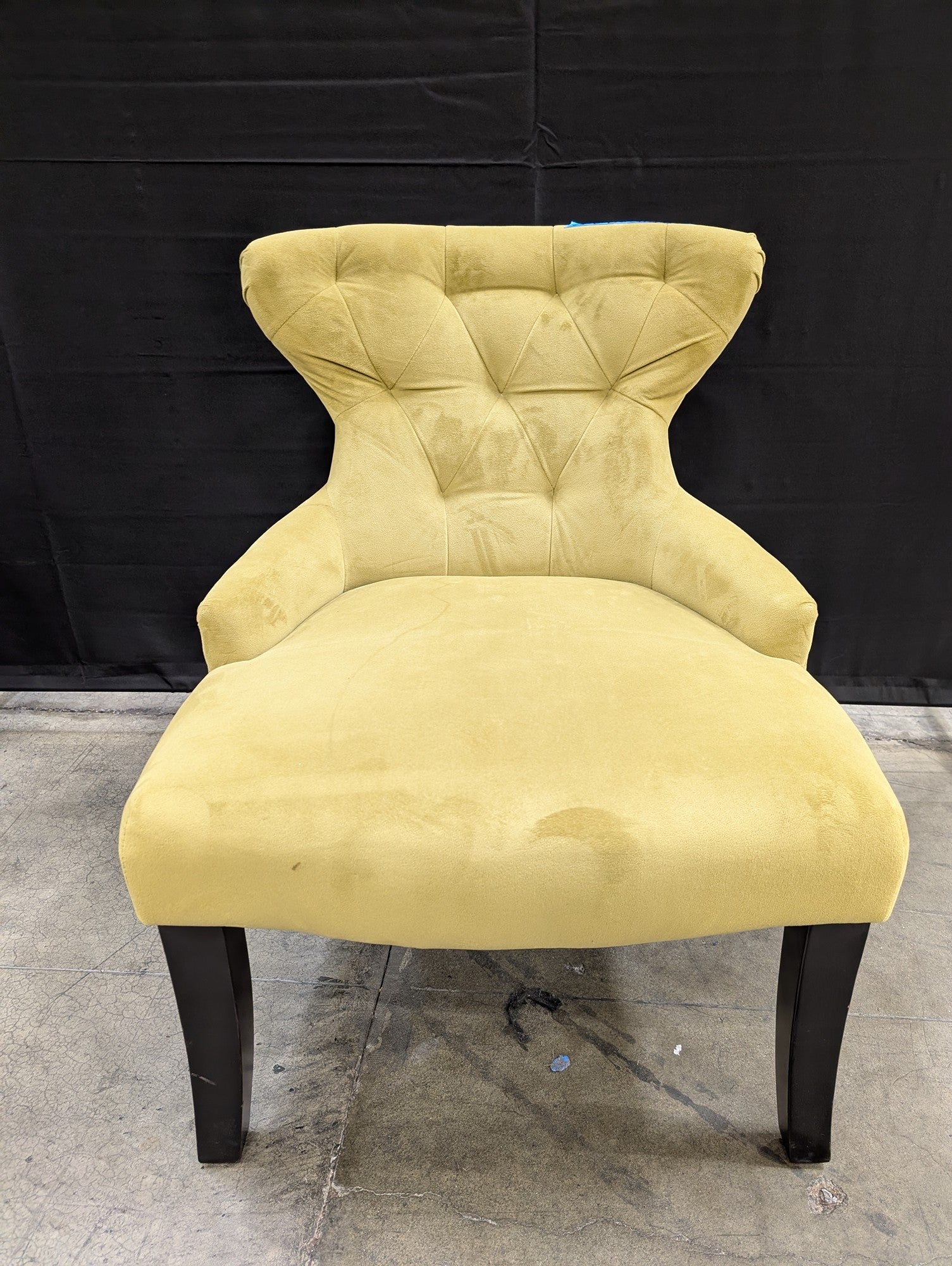 Chartreuse Tufted Velvet Accent Chair with Dark Wood Legs