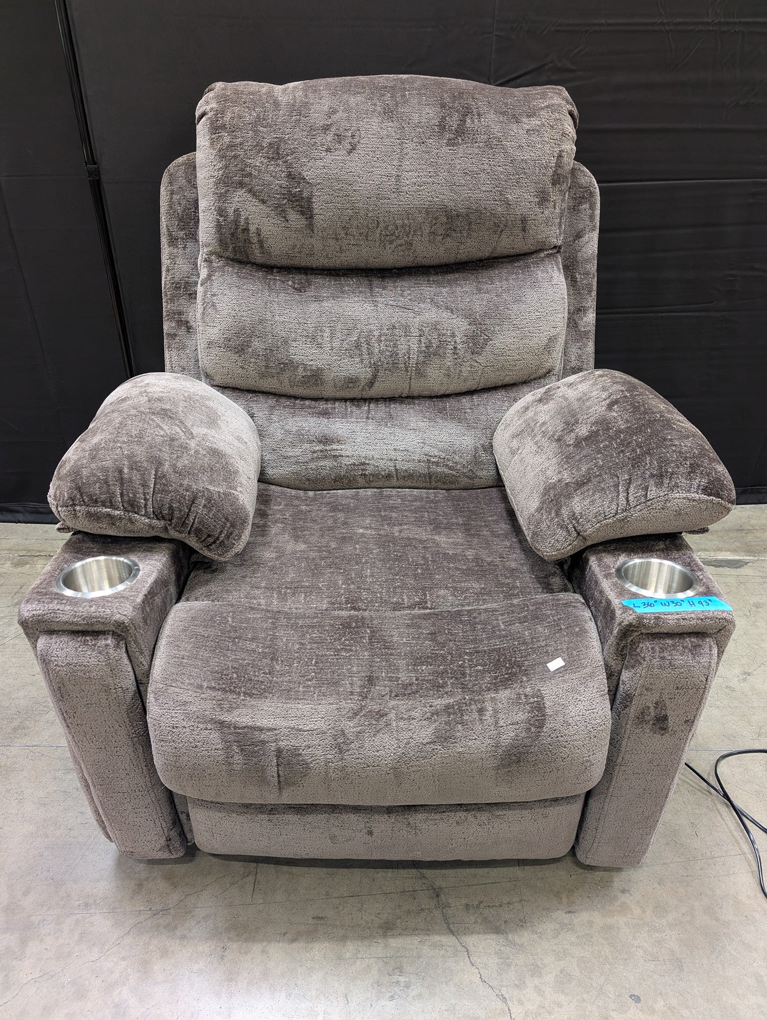 Plush Power Recliner with Cup Holders and USB Charging