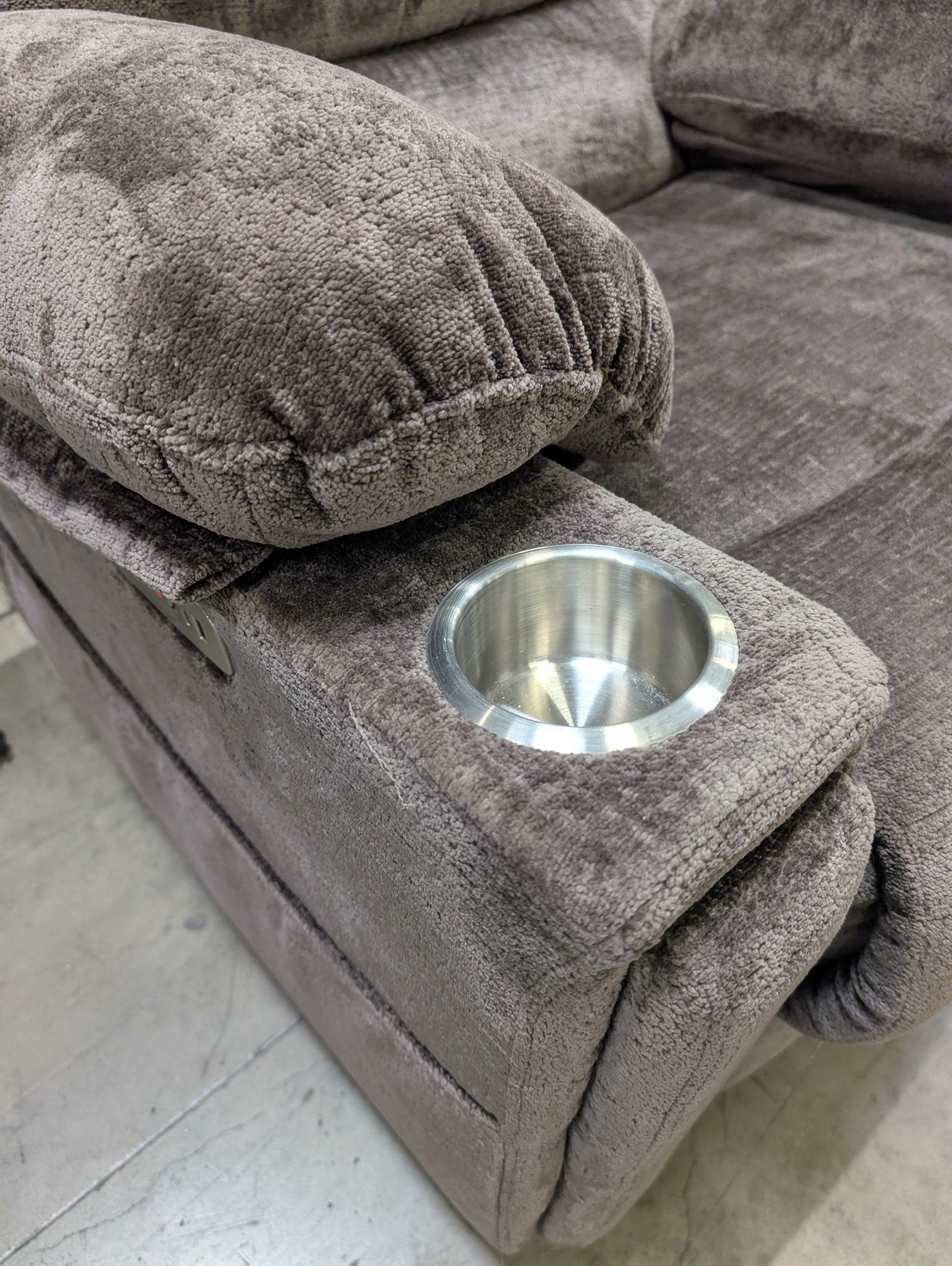 Plush Power Recliner with Cup Holders and USB Charging