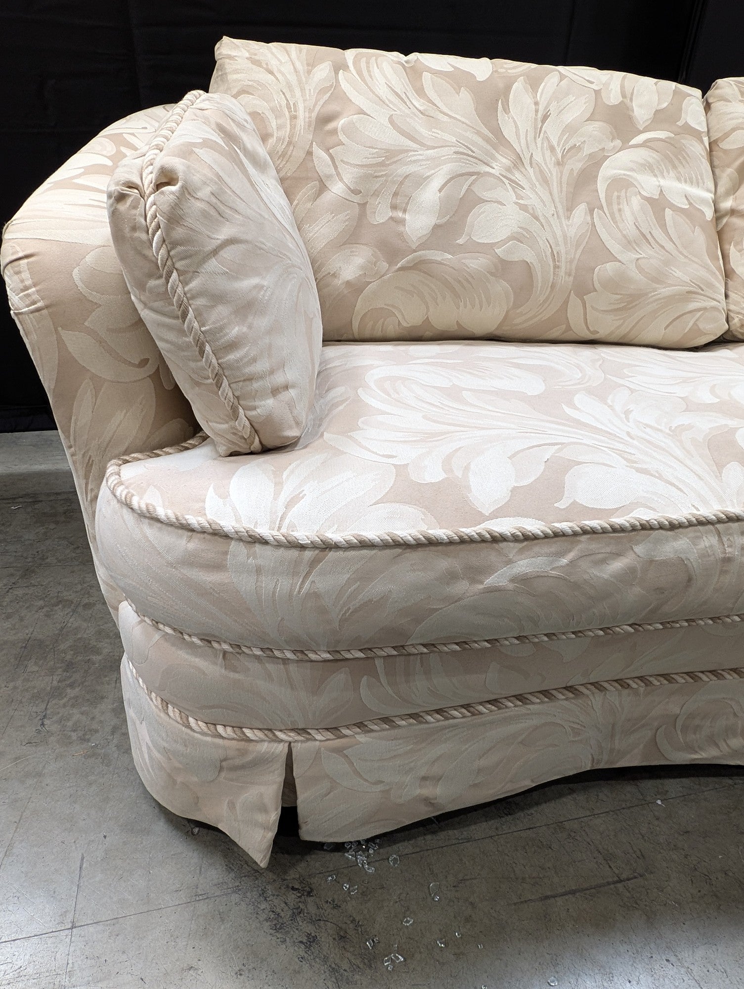 Sherrill Traditional Upholstered Sofa with Rolled Arms