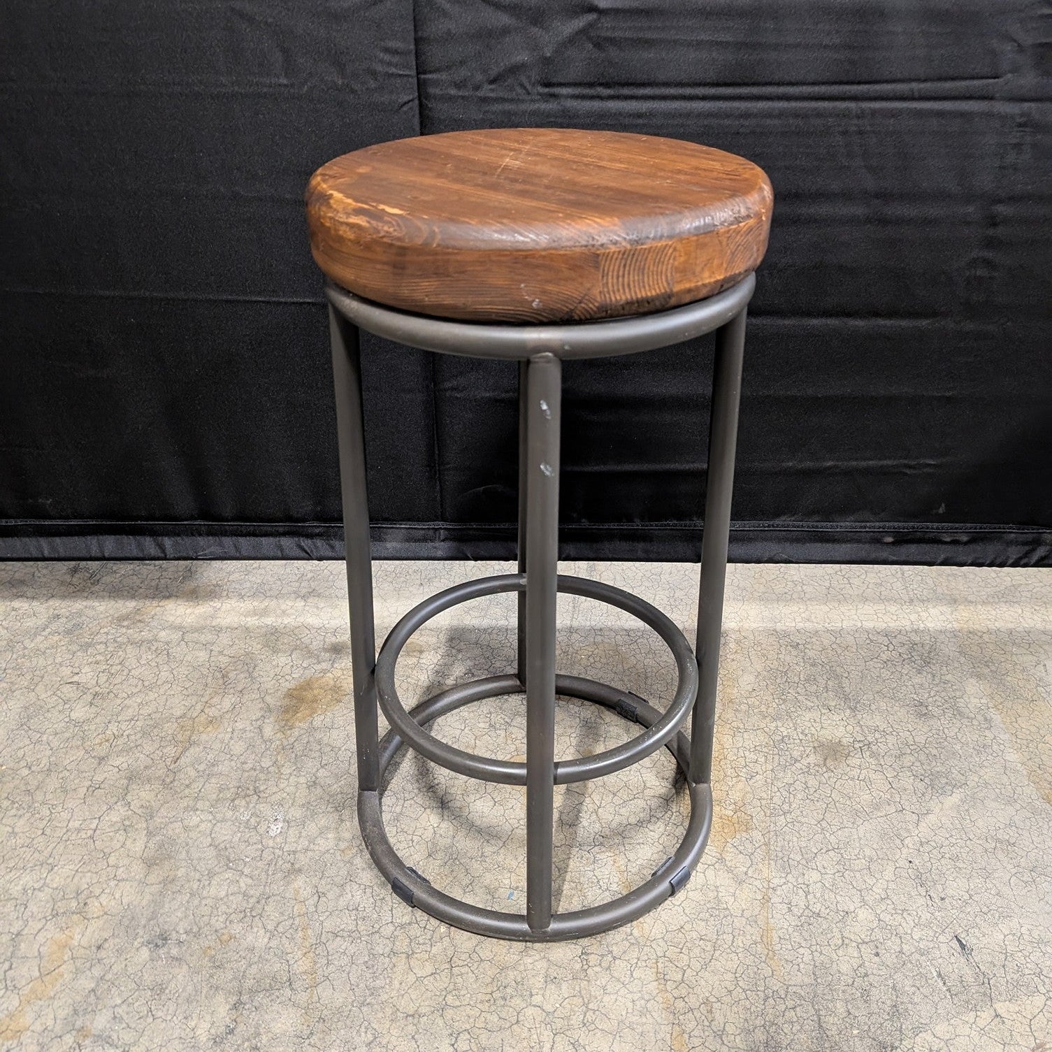 Industrial Style Round Wood Top Metal Frame Stool