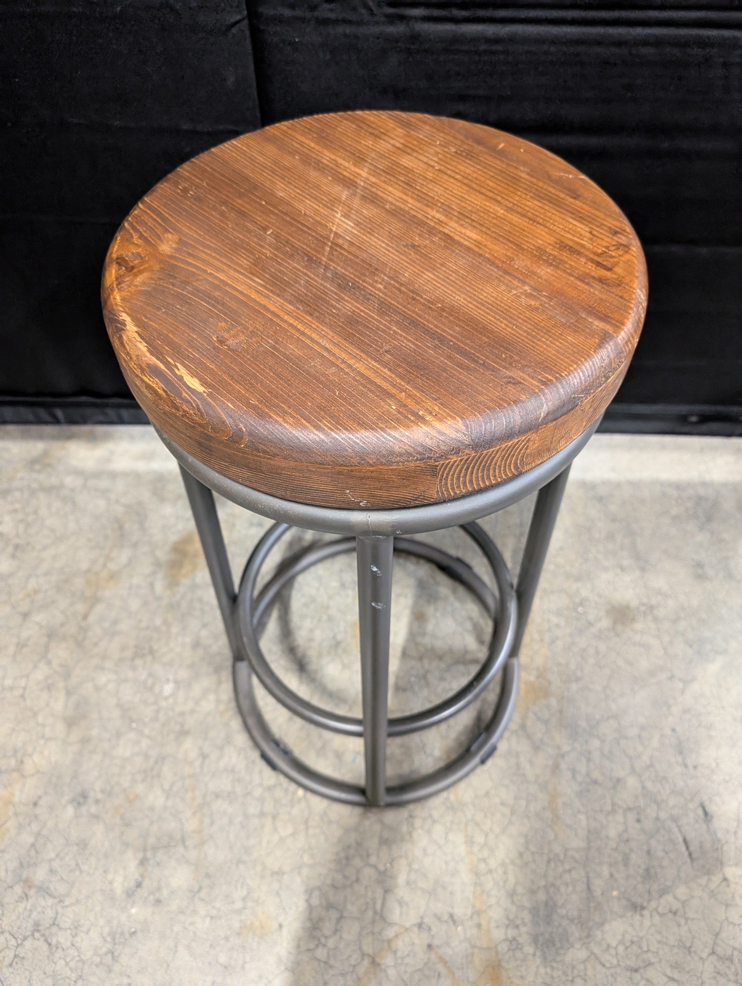 Industrial Style Round Wood Top Metal Frame Stool