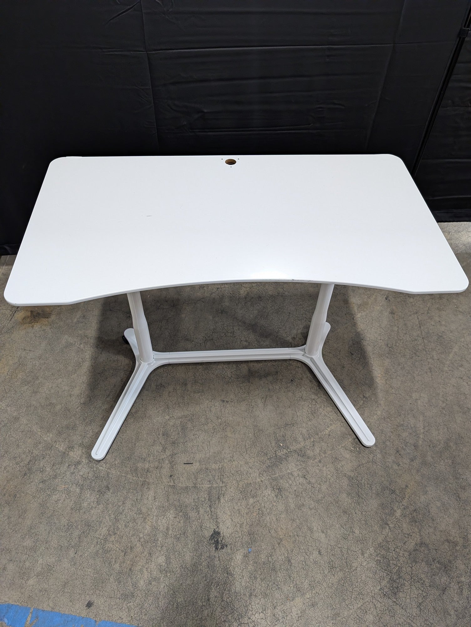 Modern White Adjustable Height Desk Table with Cable Management
