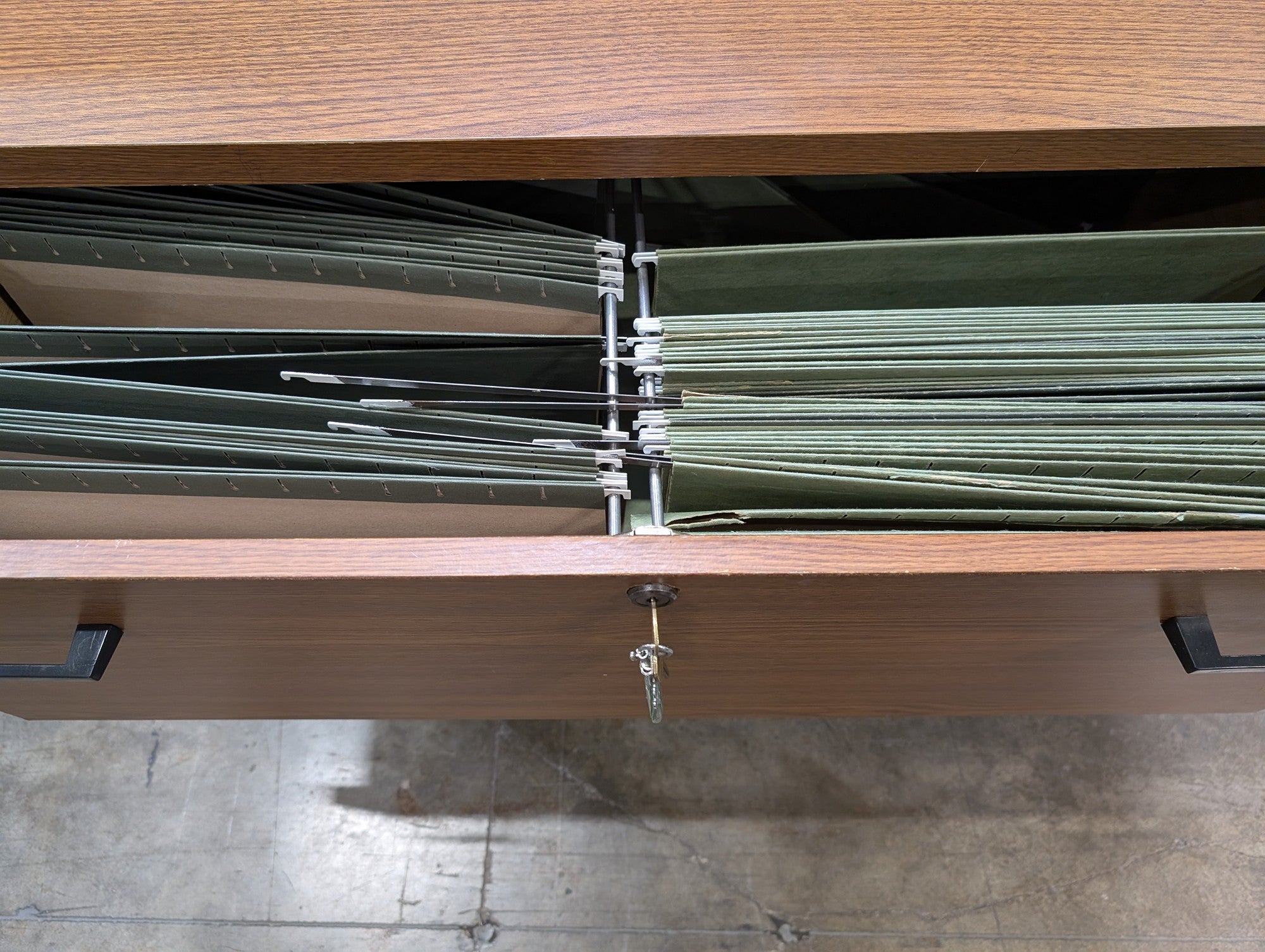 Functional Two-Drawer Wood Grain Filing Cabinet with Lock