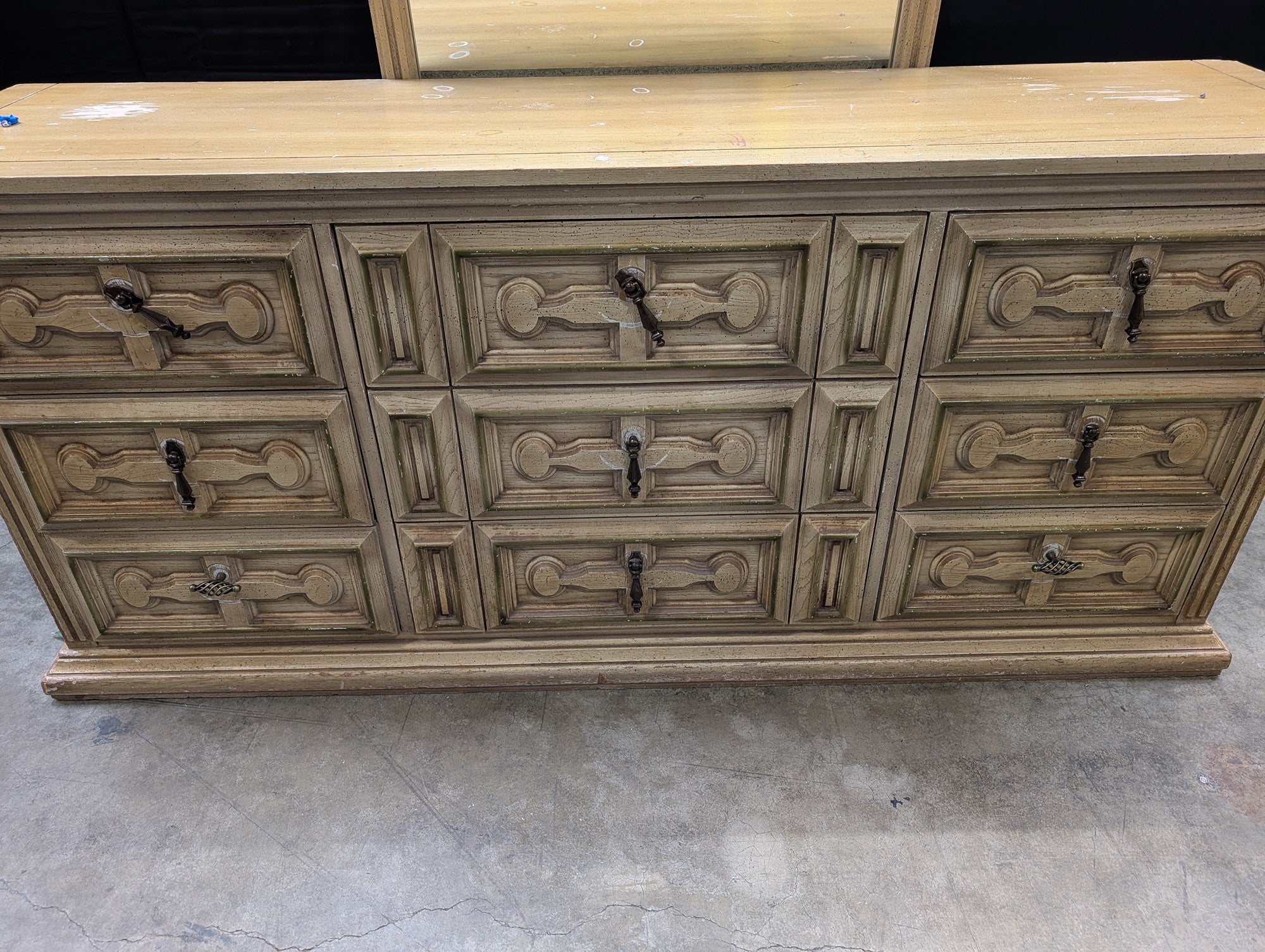 Vintage French Provincial Style 9-Drawer Dresser with Vanity Mirror