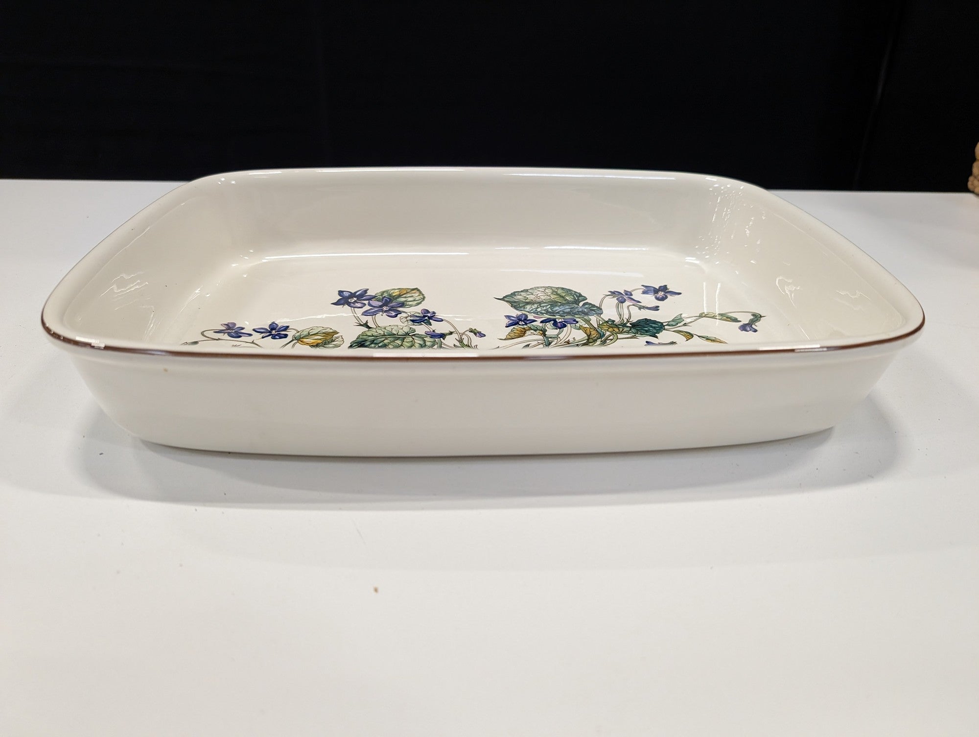 Villeroy & Boch Botanica Viola odorata Porcelain Baking Dish