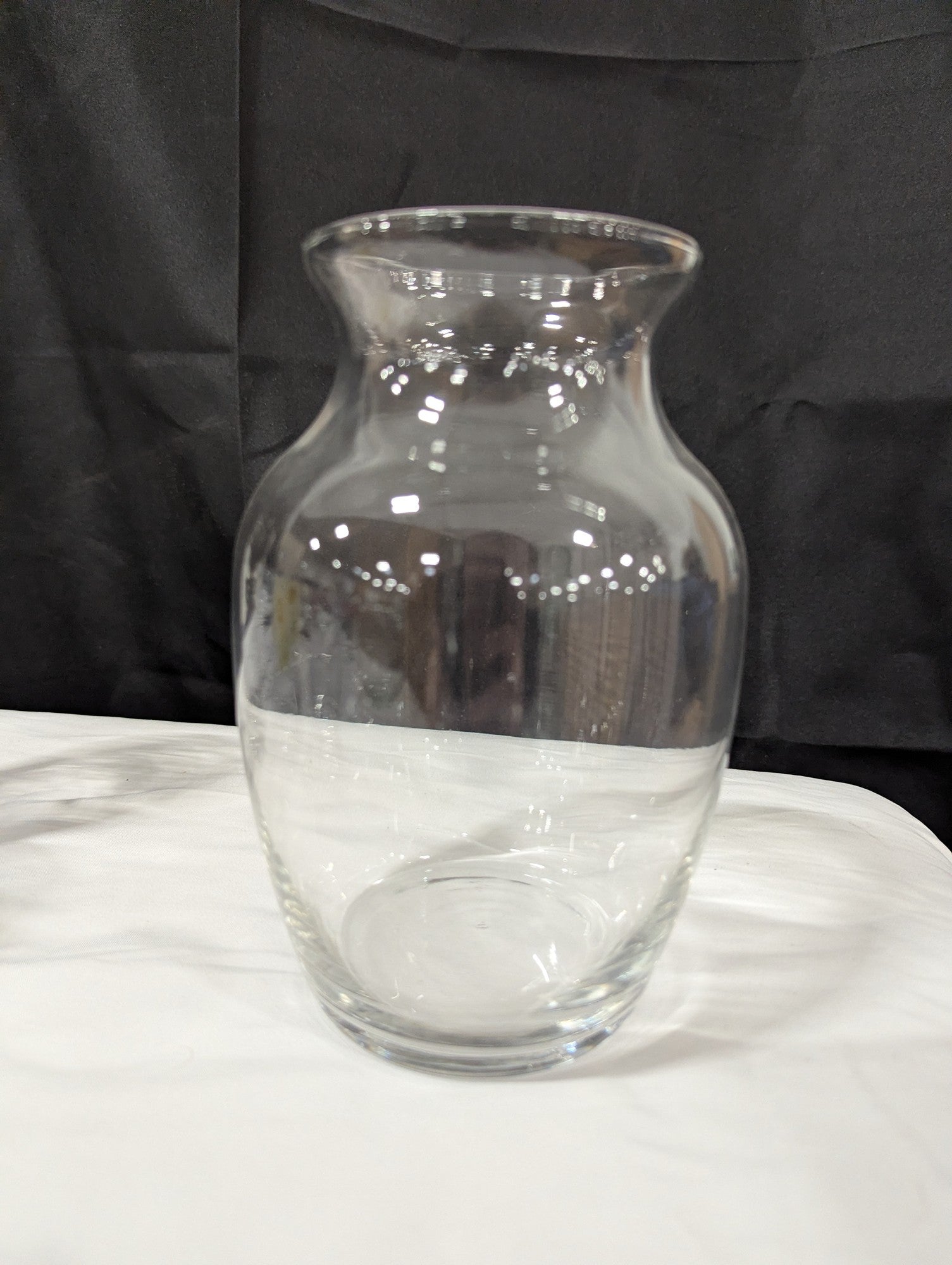Versatile Clear Glass Floral Vase Centerpiece