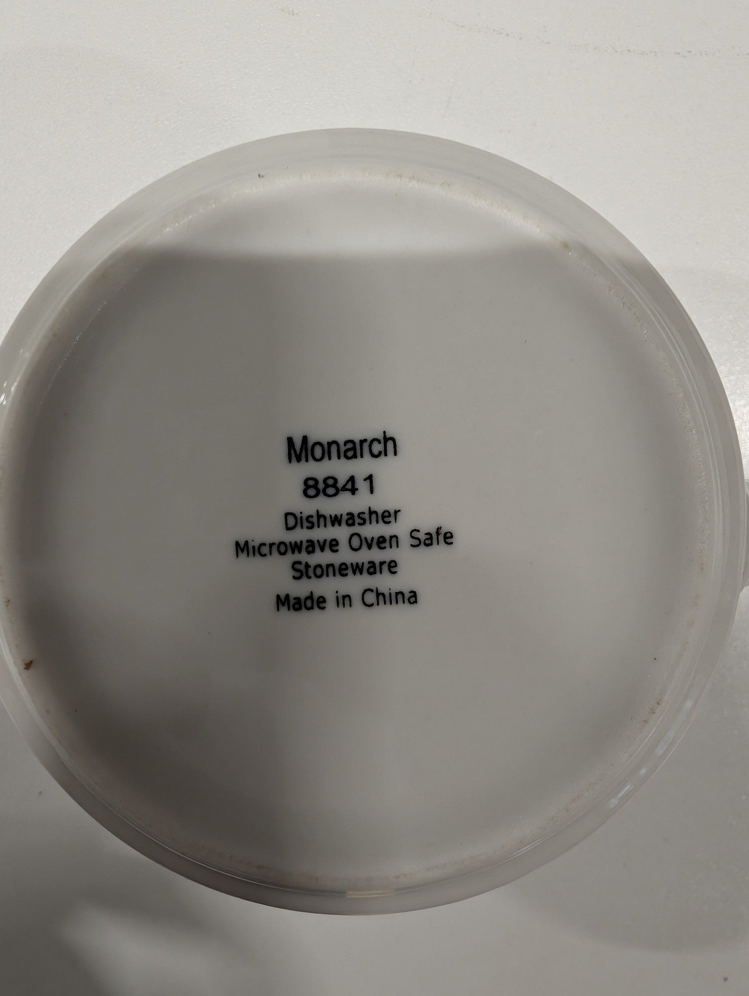 Monarch 8841 Ribbed Off-White Stoneware Dinnerware Set - 33 Pieces