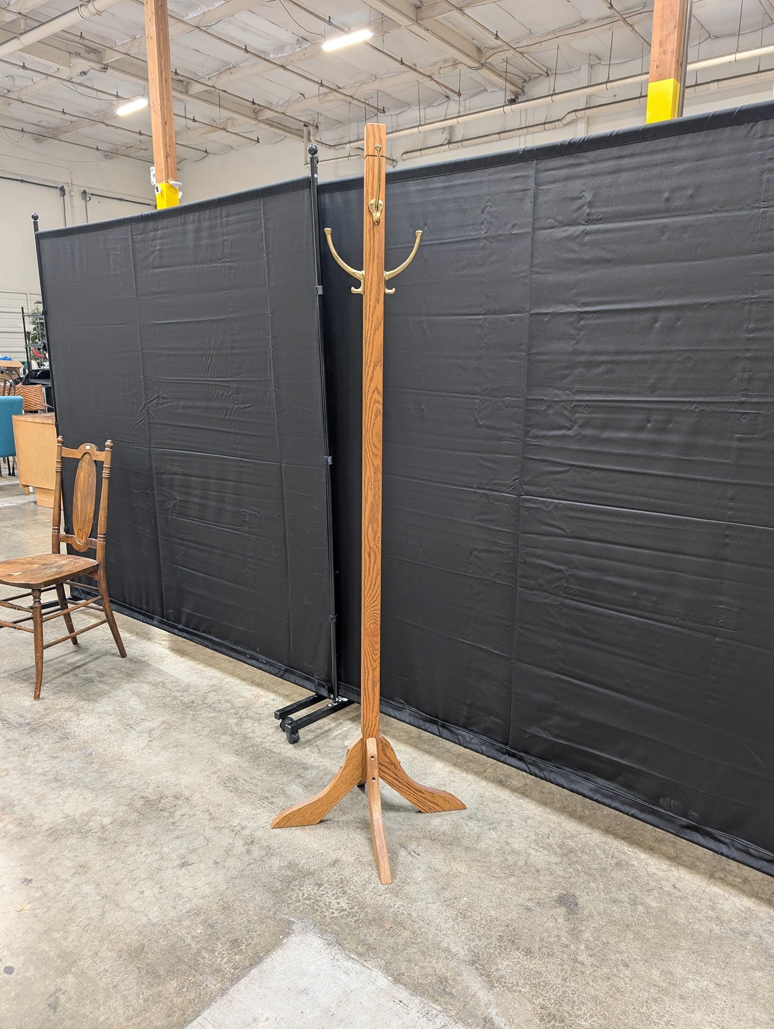 Sturdy Oak Wood Pedestal Coat Rack with Brass-Tone Hooks