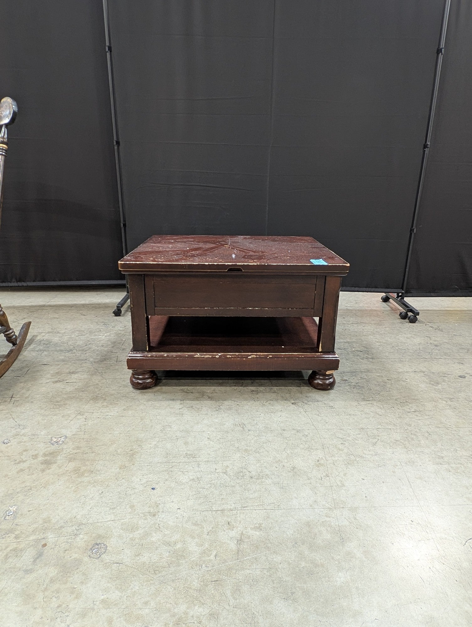 Dark Stained Wood Lift-Top Coffee Table with Storage
